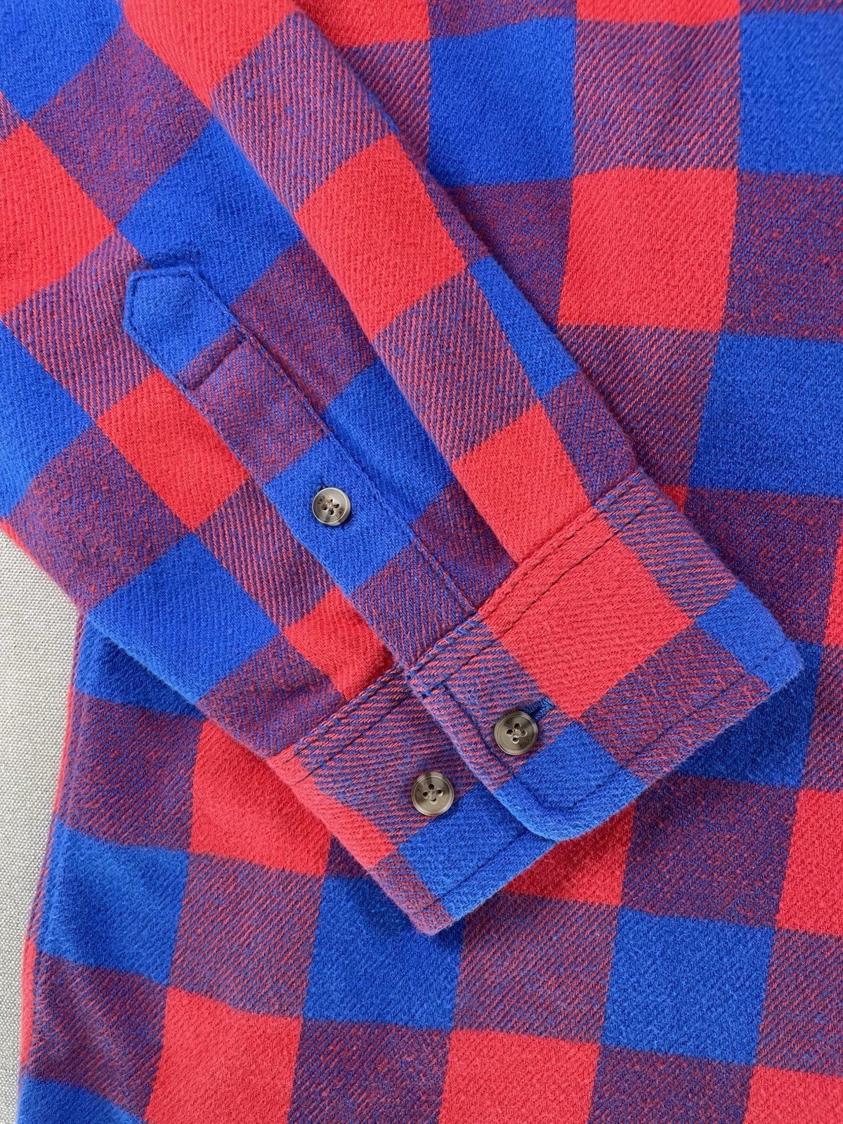 Aritzia TNA Radcliff Flannel Shirt Oversized Red Blue Buffalo Check M