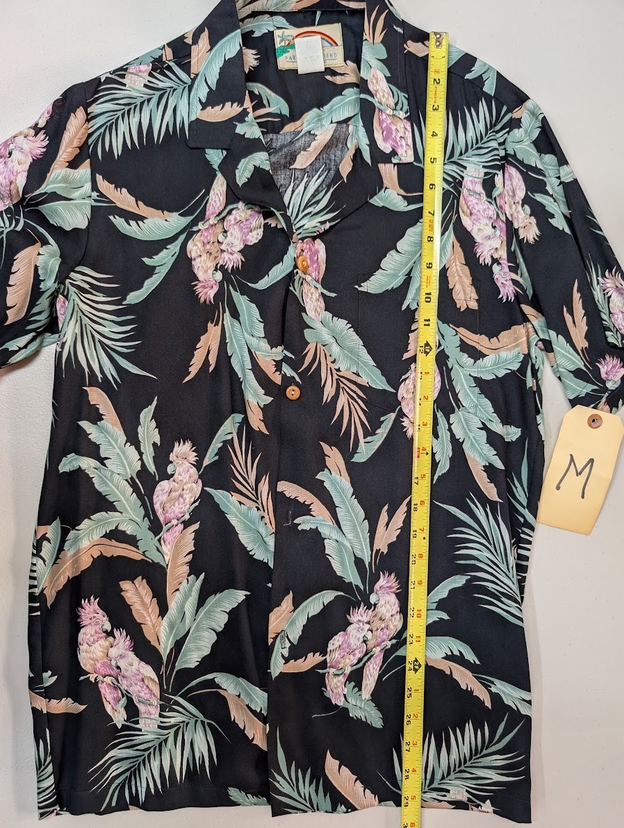 Late 70s Parrot Print Paradise Found Hawaiian Shirt – 100% Rayon – Sony Wardrobe