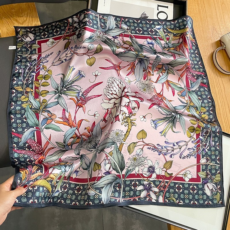 100% Mulberry Silk 27″ Square Scarf Women Neckerchief Bandana Black Pink Flower