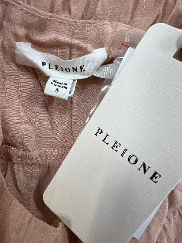 Pleione Women’s Blush Pink Sleeveless Pleated Blouse – S