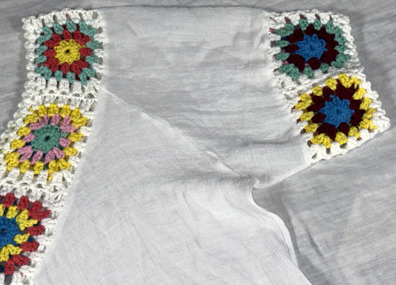 India Boutique Gauze Crochet Granny Square Boho Tunic Beach Cover-Up Top M/L 1SZ