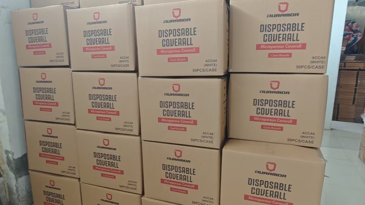 disposable coveralls Case OF 50