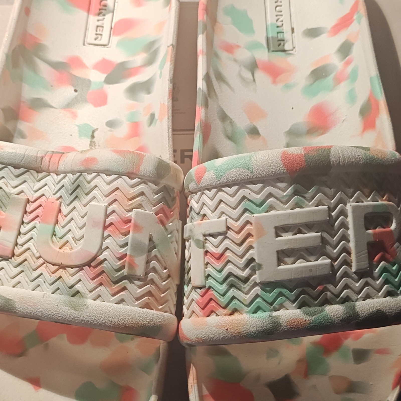 HUNTER Bloom Algae Foam Marble Slide Sandals White Pink Green Men’s US 11