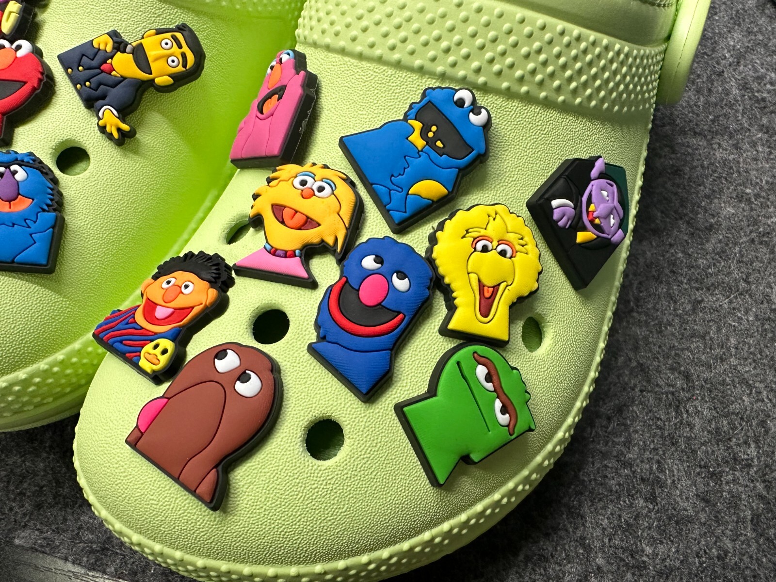 17 pcs shoe charms for croc Theme Charms sesame street Cartoon Shoe Charms