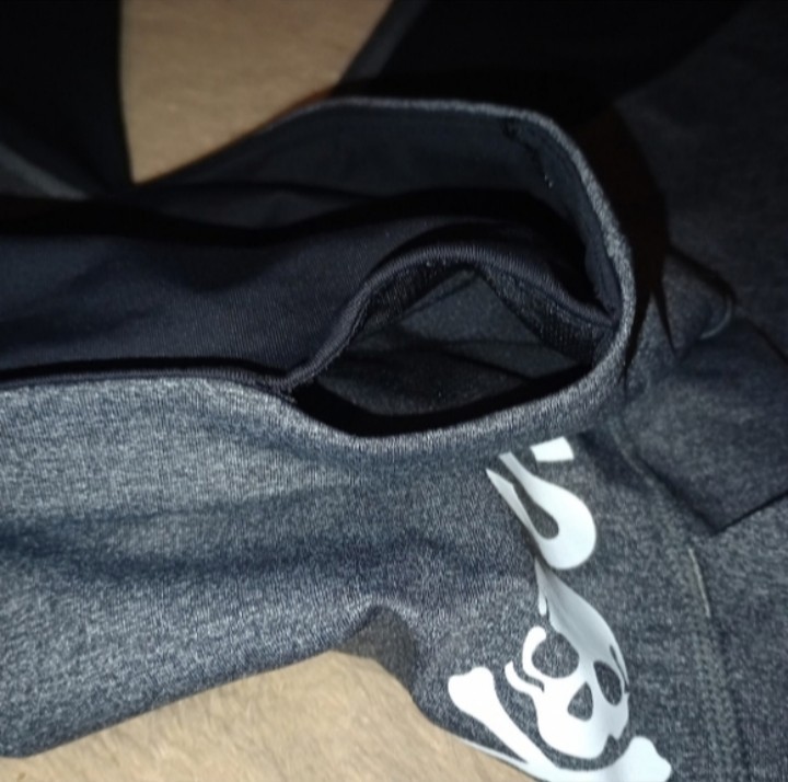 Soul by SoulCycle Cropped Gray/Black Ankle Leggings Mesh Zip Pocket Logo Size 8