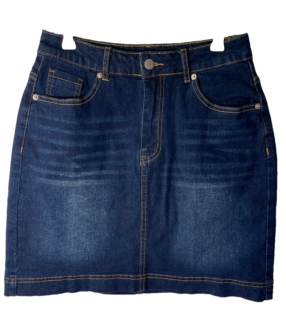 Women’s Dark Blue Denim A-line Mini Skirt Button Closure Zipper Accent 5 Pockets