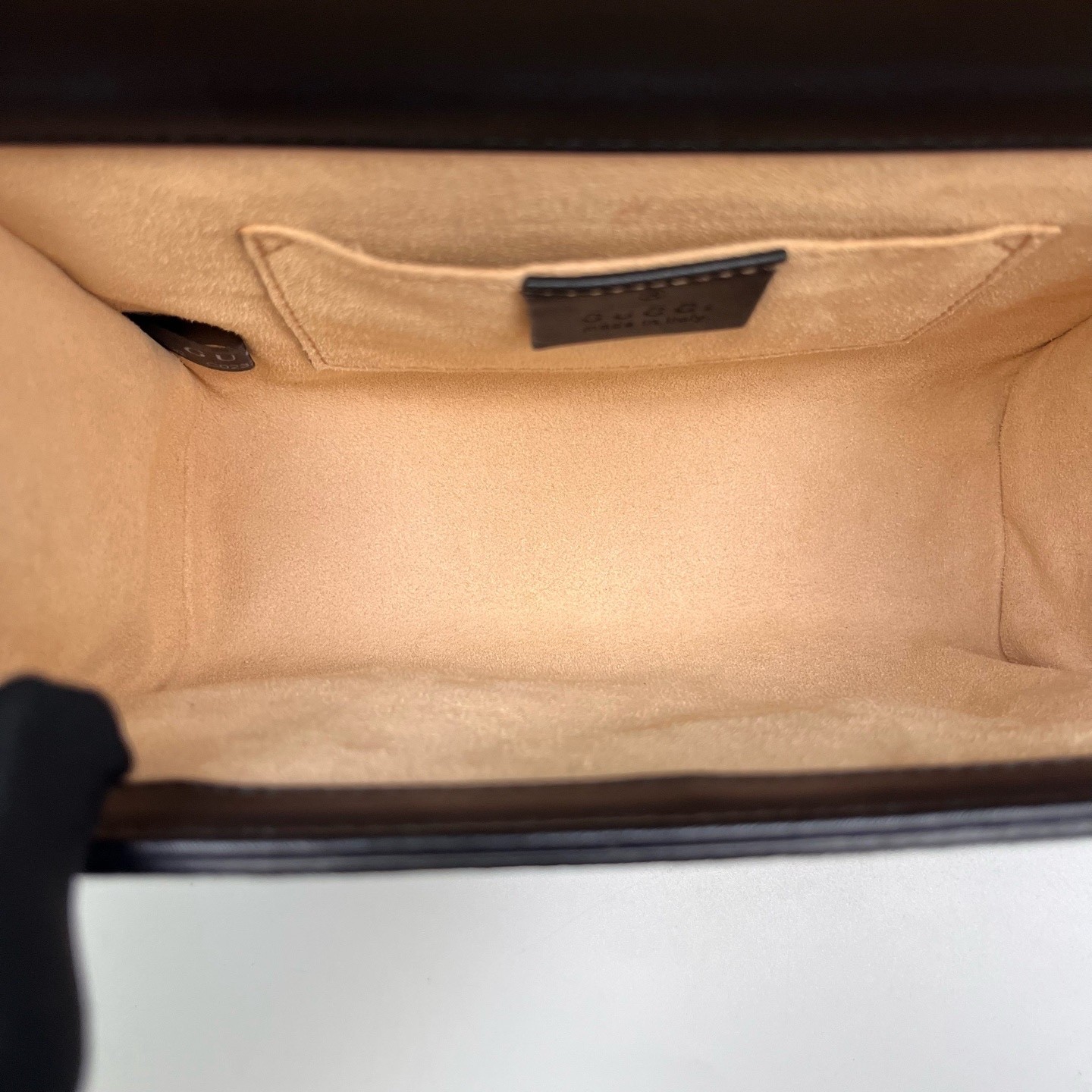 Gucci Pre-Owned Authentic Luxury Handbag 20*13*7 Free Tracked Shipping