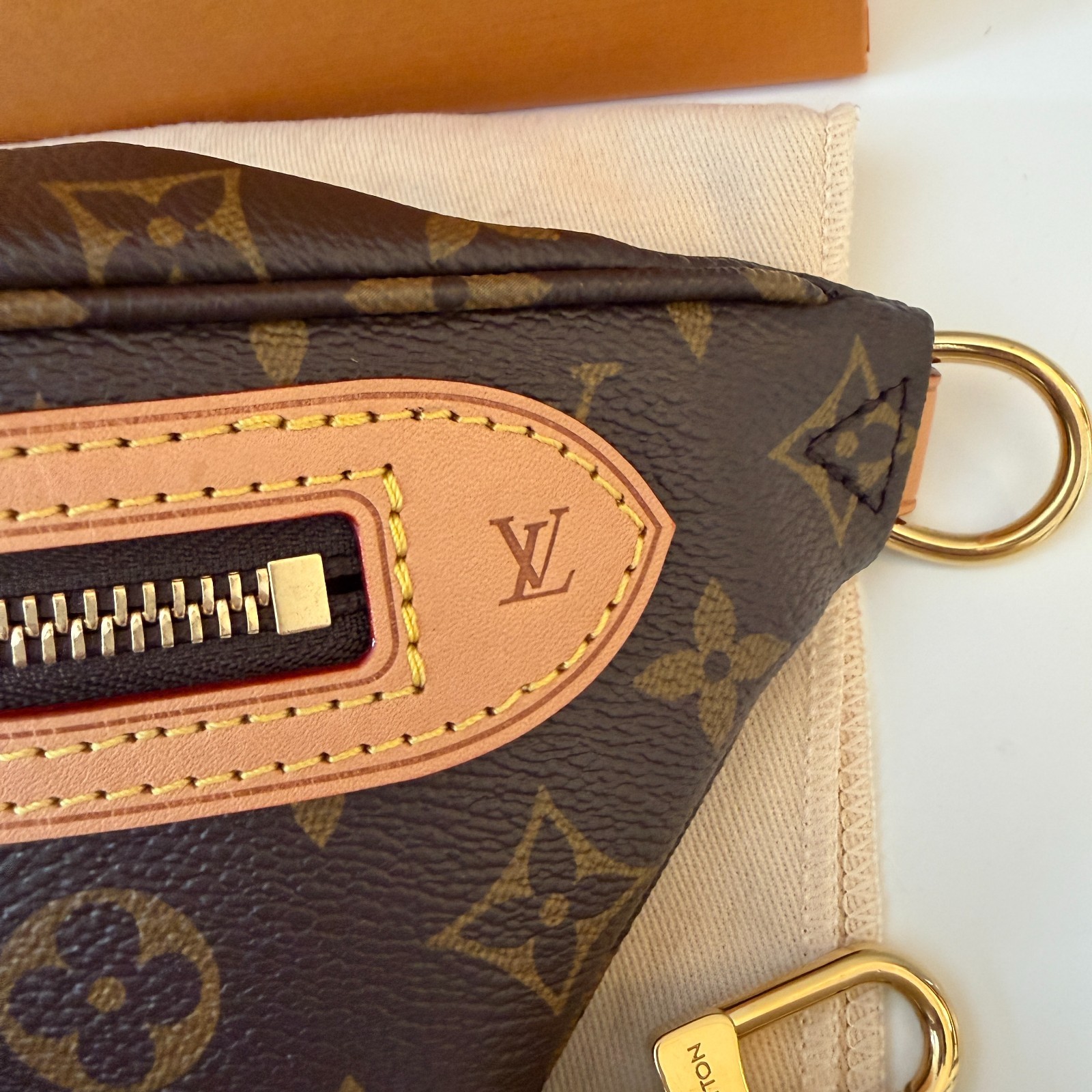 Louis Vuitton High Rise Bumbag Monogram Canvas AUTHENTIC Belt Bag Full Set NEW