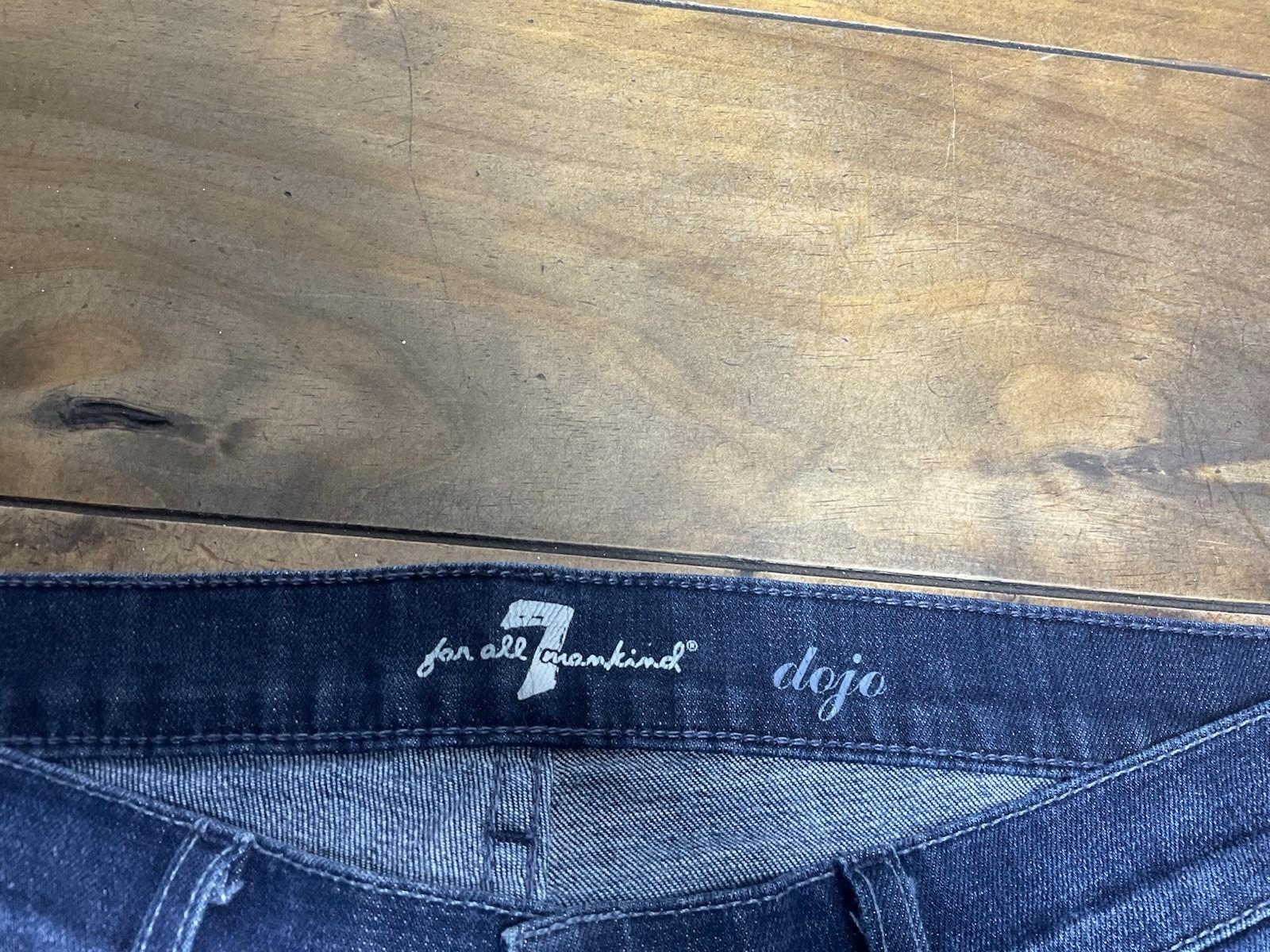 7 for All Mankind Dojo Women’s Trouser Flare Stretch Dark Wash Denim Size 30