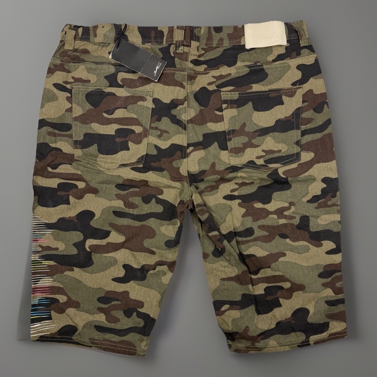Switch Remarkable Camo Shorts Mens 42 Graffiti Art Woodland Camouflage