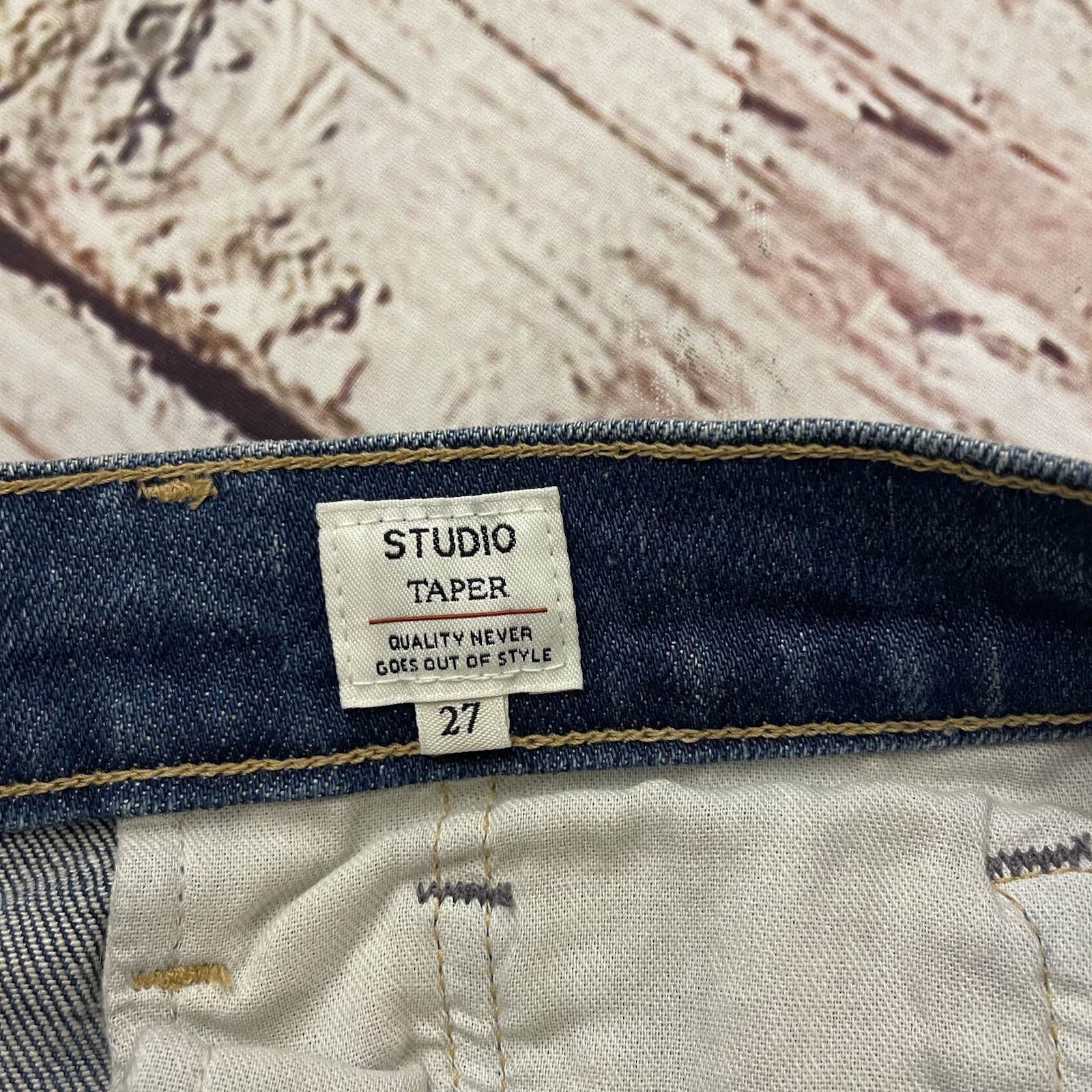 Levi’s Studio Taper Made In Japan Jeans Sz 27 Inseam 29” Made & Crafted Sample
