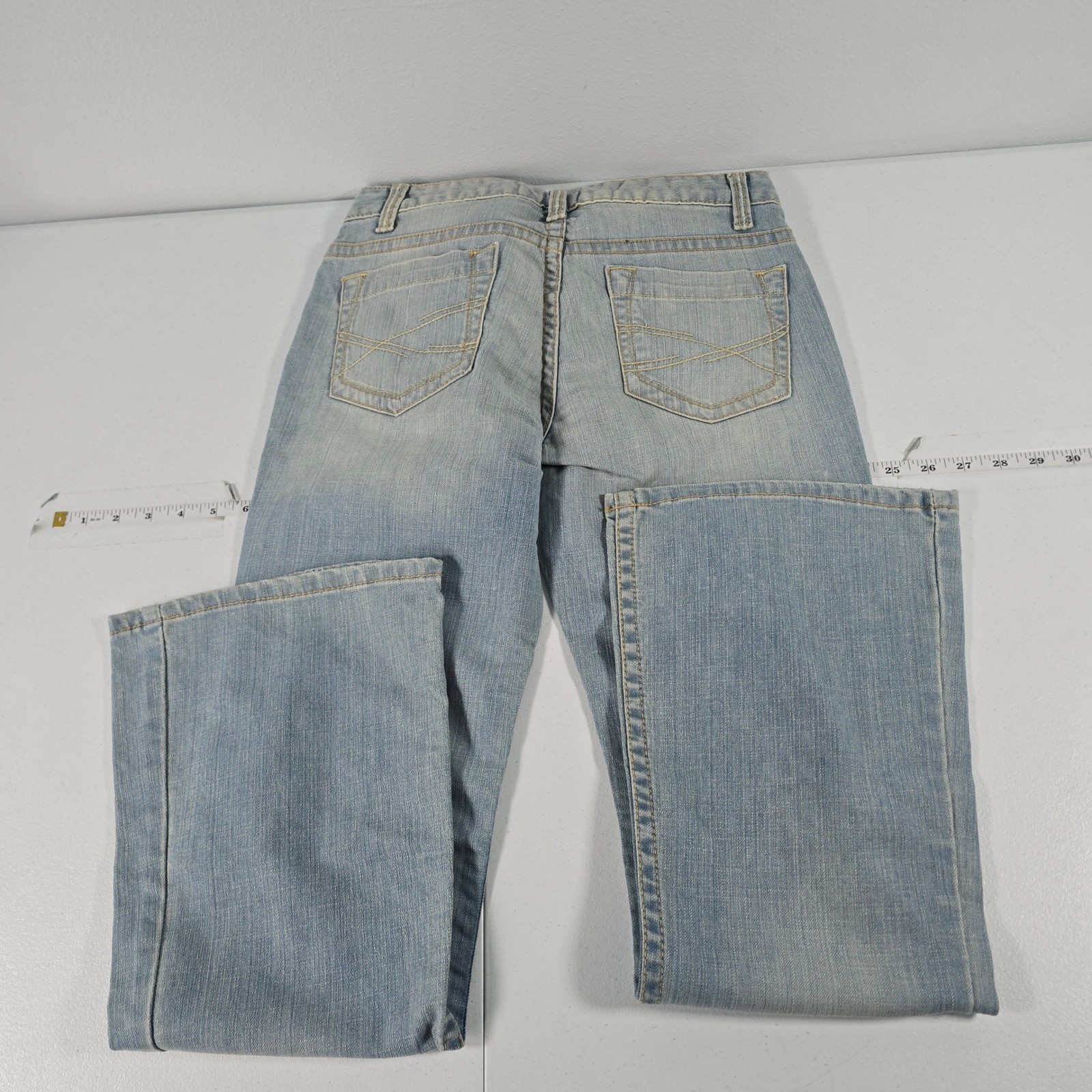 Aeropostale Hailey Skinny Flare Jeans Light Wash Low Rise Womens Size 3/4 Short