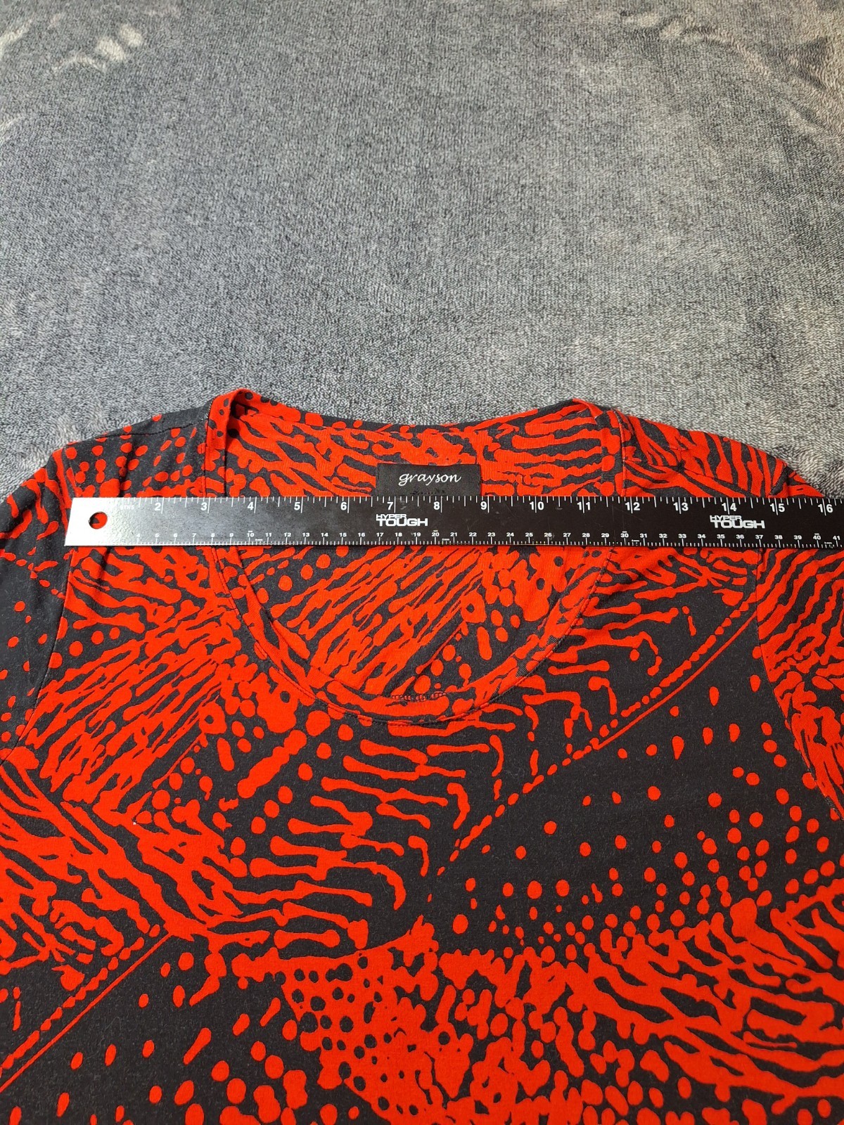 Grayson Slinky Jersey Knit Tunic Blouse Womens 1X Red Black Animal Print…