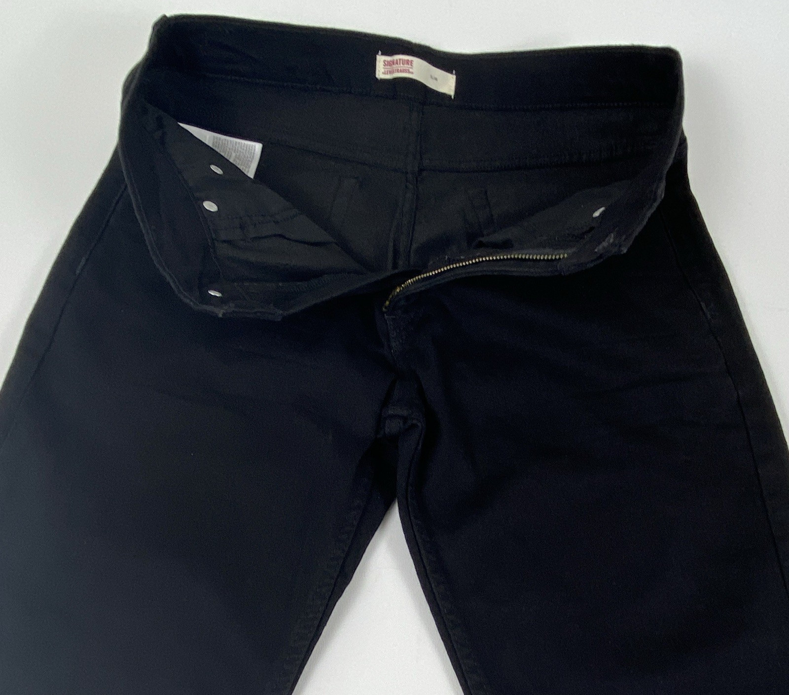 Signature by Levi Strauss & Co. Men’s Slim Fit Black Dark Wash Denim Jeans 32*32
