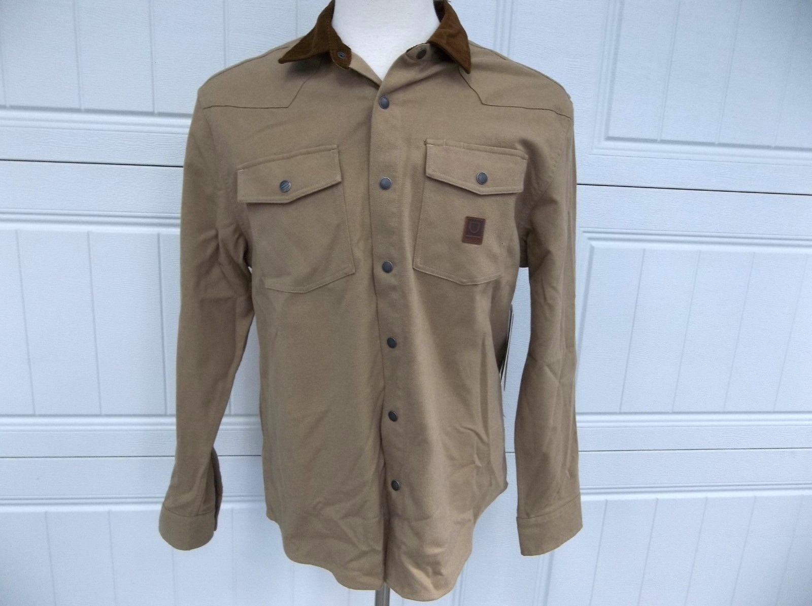 NWT BRIXTON BUILDERS BOWERY RANCH PERF FLANNEL SHIRT.MEDIUM.BRAND NEW FOR 2026.