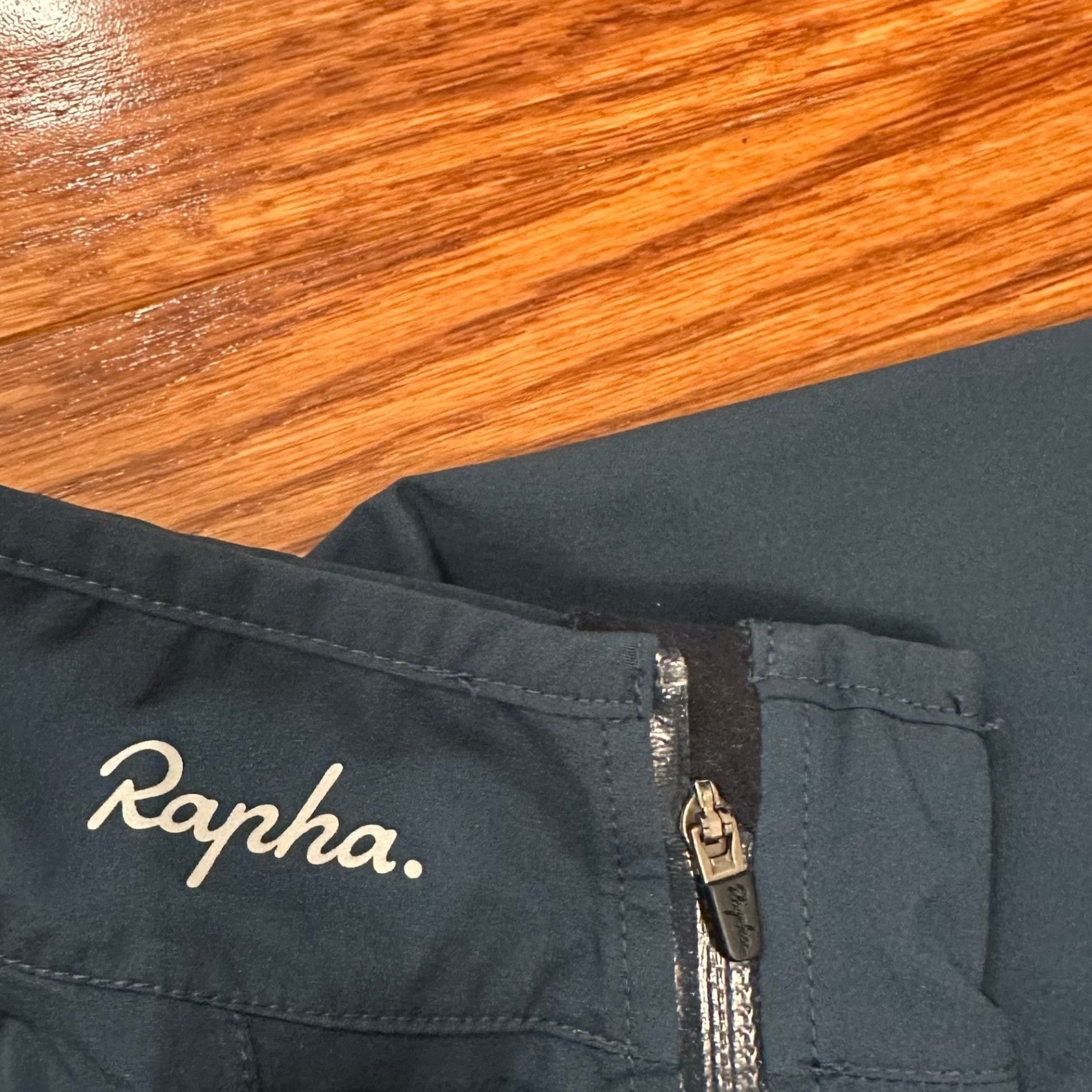Rapha Rain Jacket Mens XS Dark Green Nylon Slanted Full Zip Waterproof Cycling