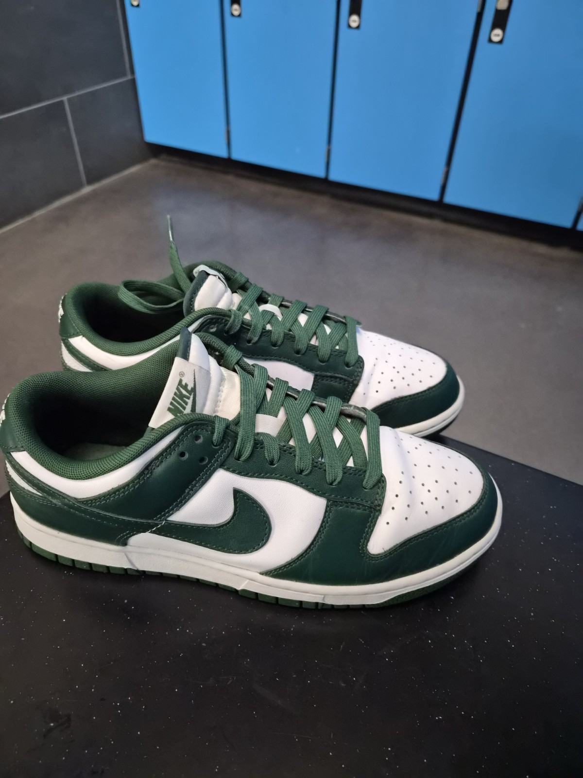 Nike Dunk Low Michigan State Team Green DD1391-101 Size 8 With Box near DS