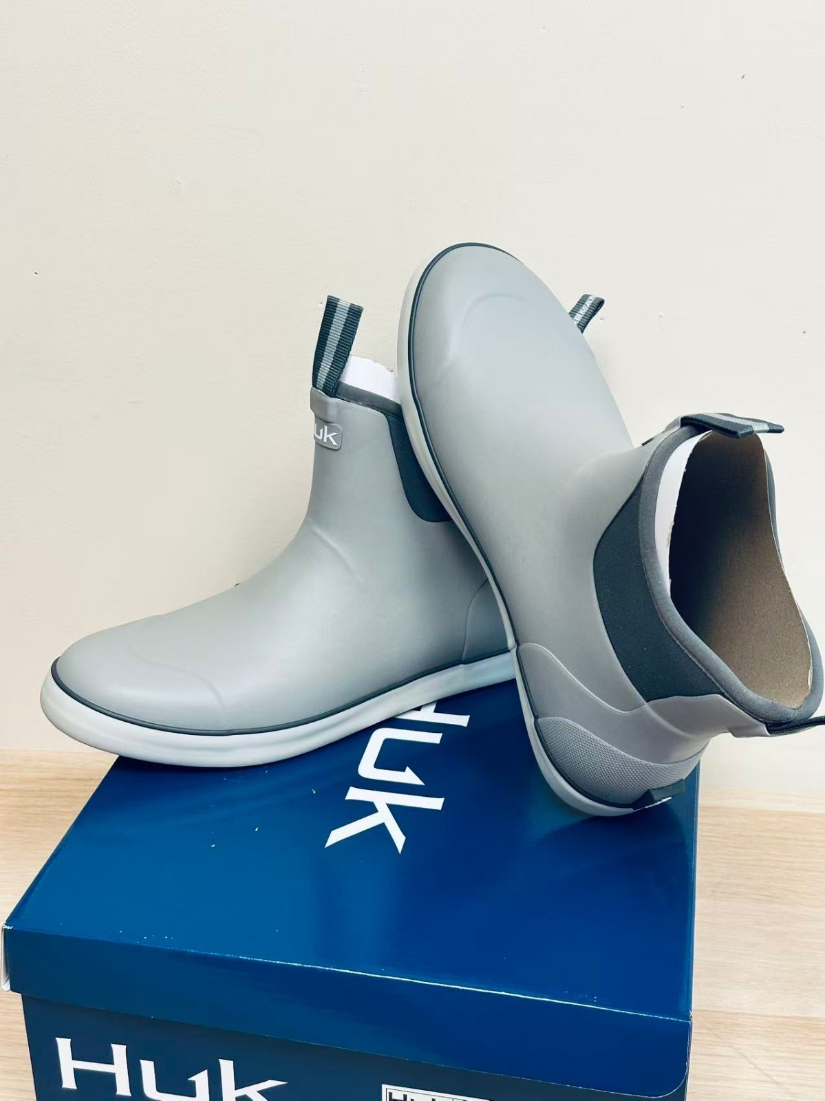HUK Boots, Rogue Wave Boots, Fishing, Men’s US Size 9, 10, 11, 12, 13, Brand NEW