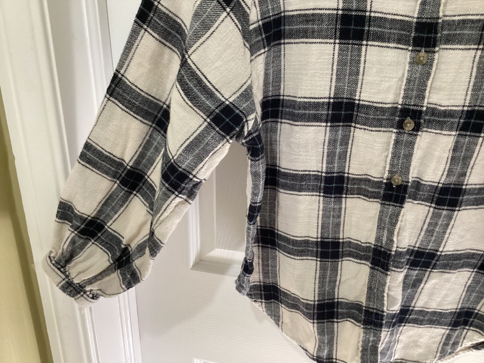 American Eagle Shirt Women Button Up Plaid Flannel Pheasant Sleeves~XS