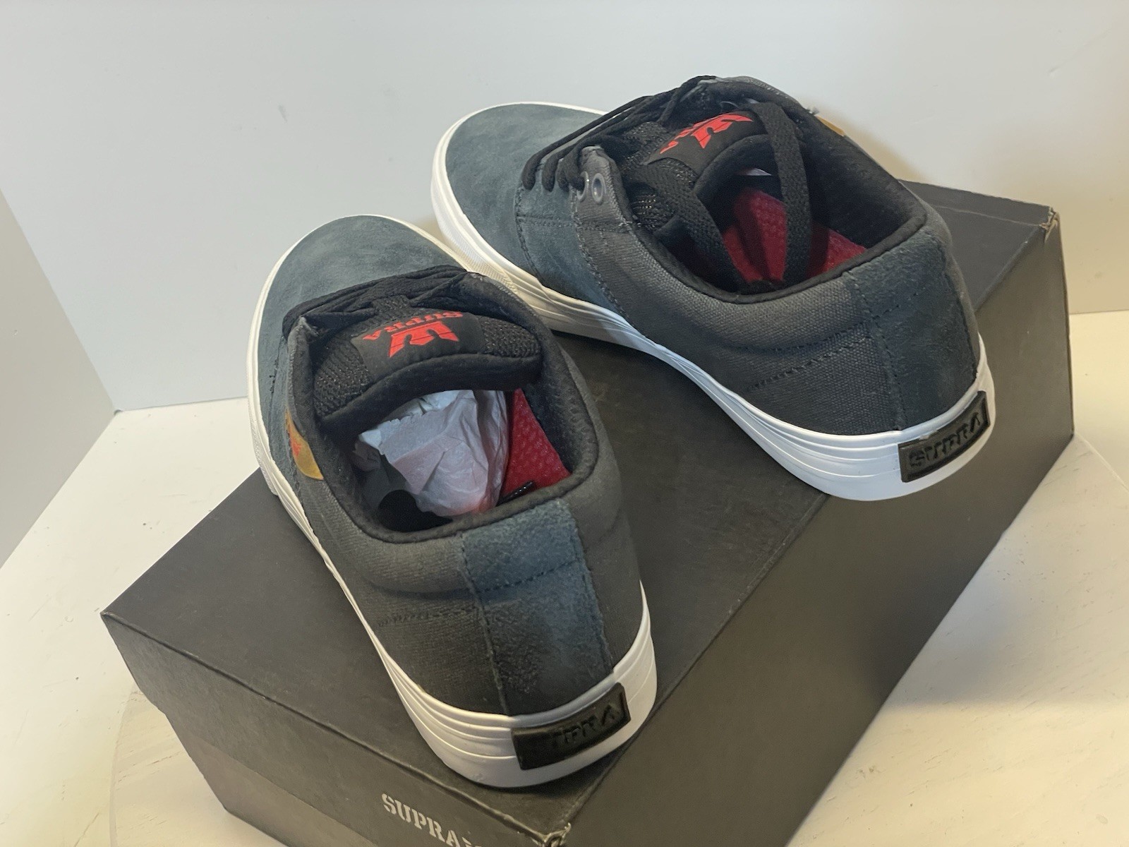 New! SUPRA STACKS VULC 2 Skate Shoes Forest Green/White Woman’s US Sz9 Or Men 7!
