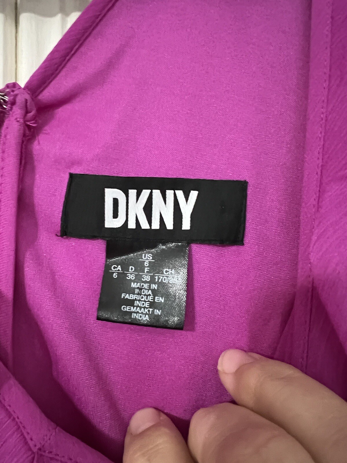 DKNY Chiffon Wedding Guest party dress Ruffled Fushia Size 6 pink New