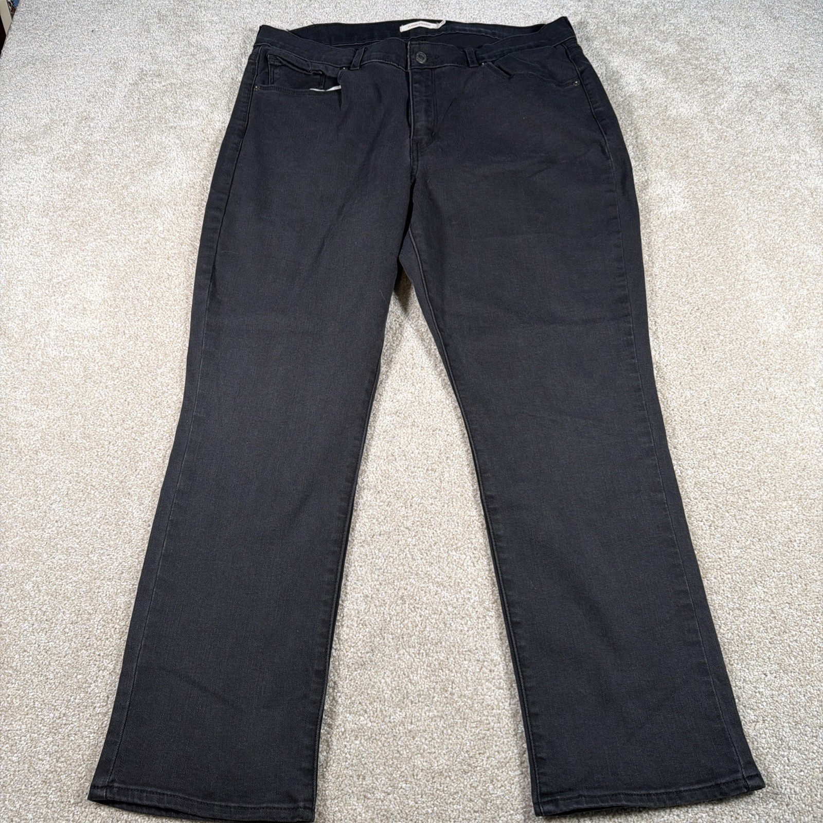 Levis Womens Classic Straight Leg Jean 8 (FITS 35 X 27) Dark Charcoal Gray Denim