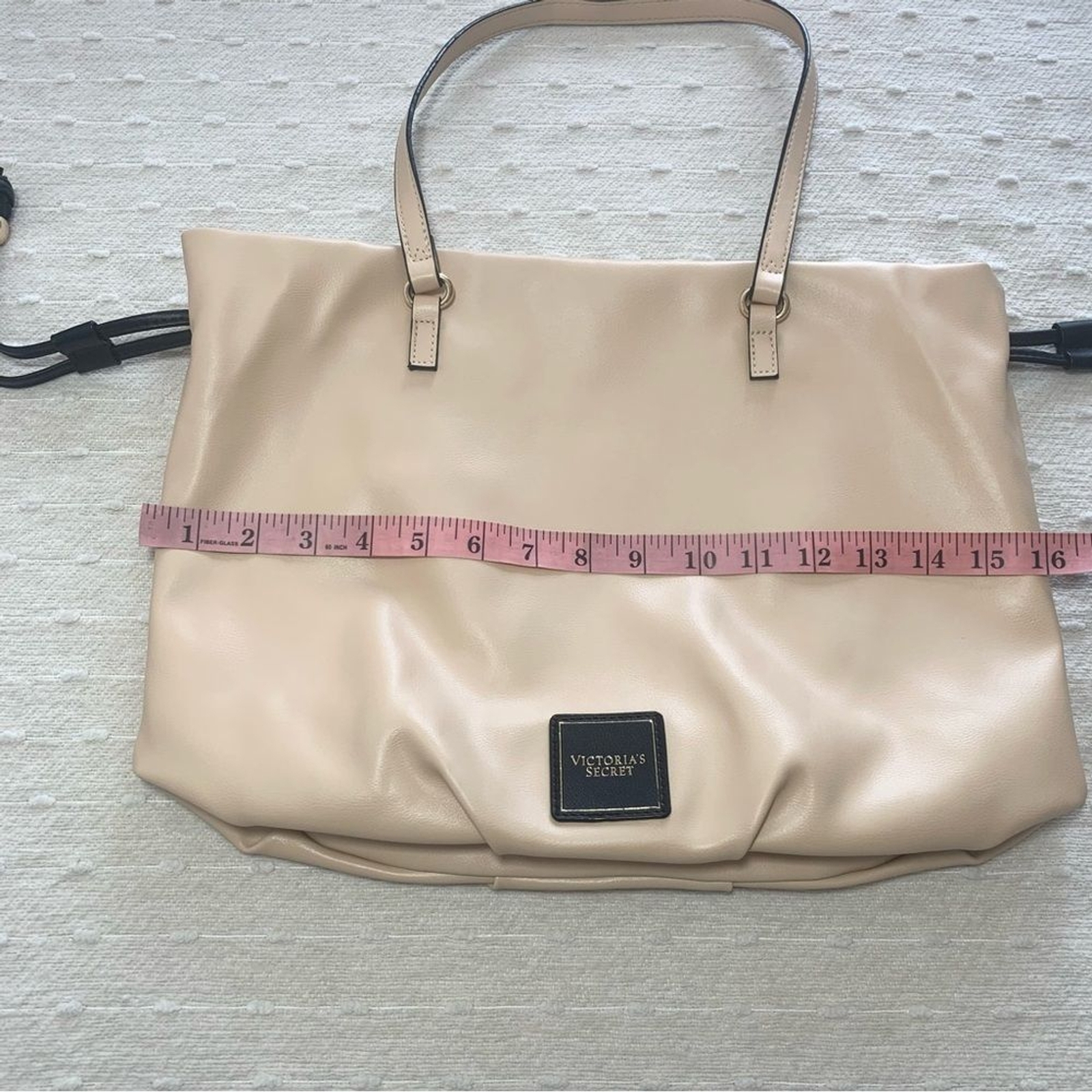 Victoria’s Secret 100% Polyurethane Solid Tan Shoulder Bag One Size