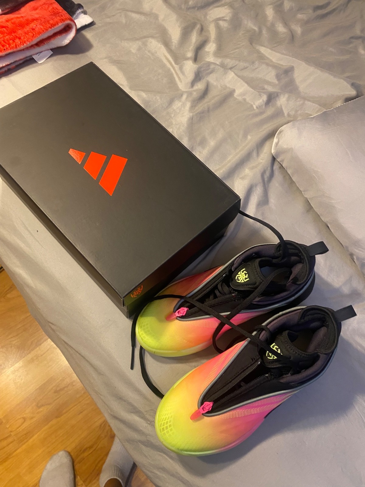 adidas d.o.n. issue 7 size 7 BRAND NEW