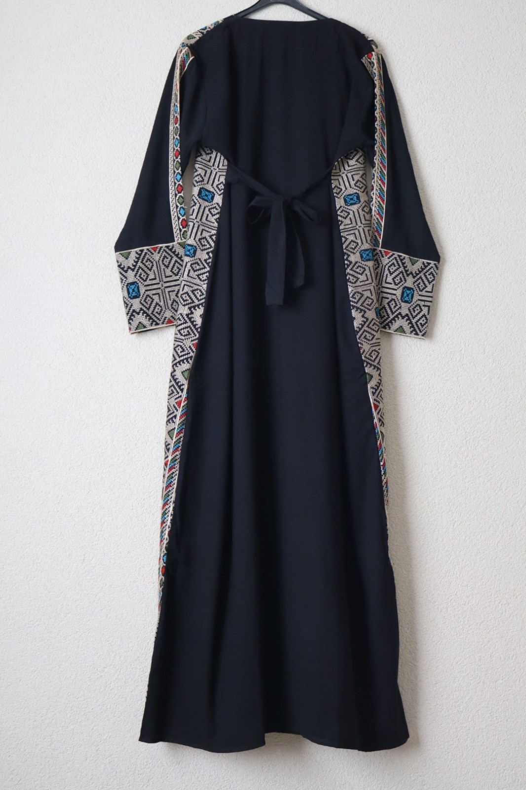 Traditional Palestinian / Jordanian Embroidered Thobe Kaftan Dress Black-LAYALI