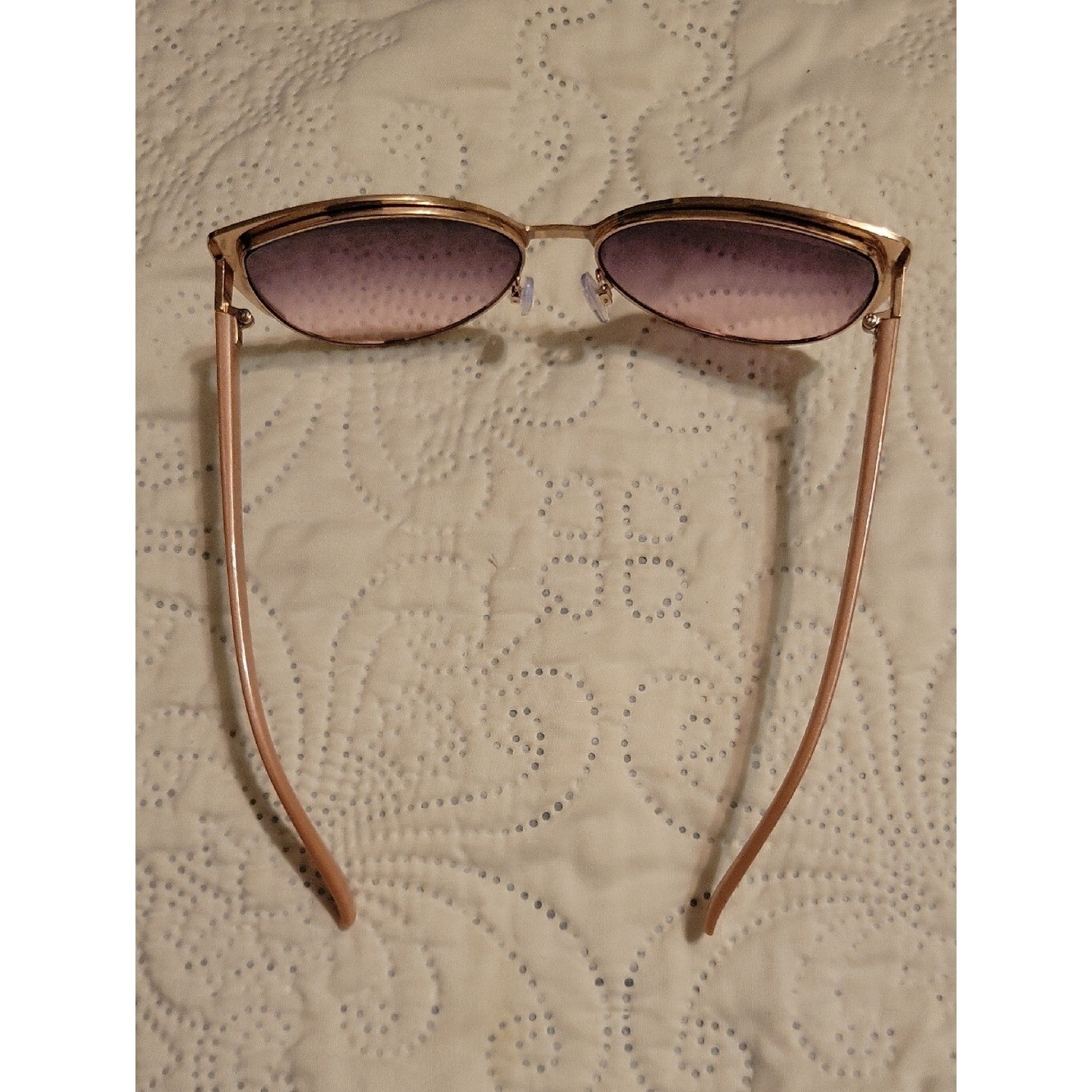 Nanette Lepore Cat Eye Sunglasses Rose Gold Pink Gradient UV400 EUC Y2K Boho