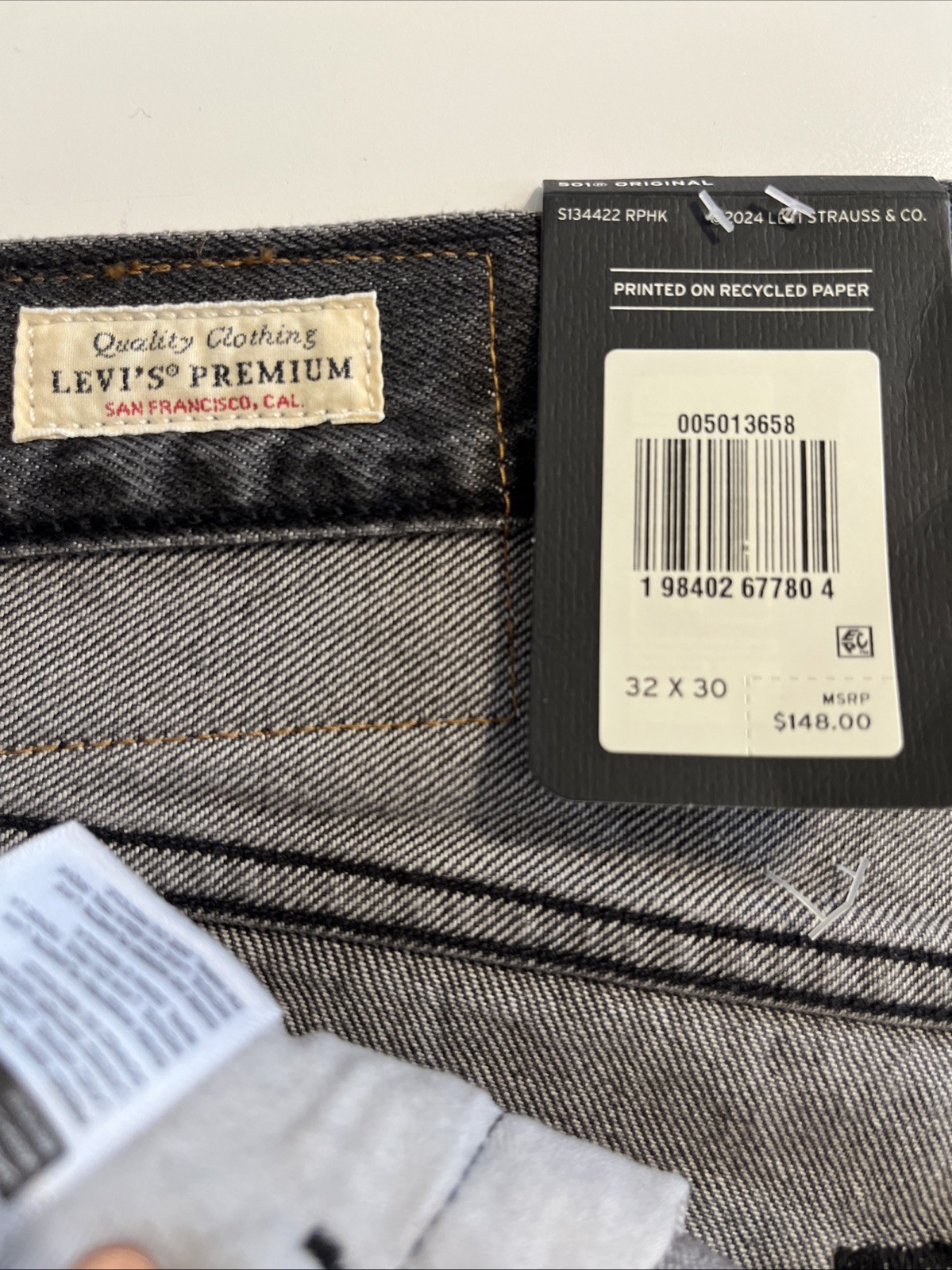 Levi’s 501 Selvedge Original Straight Leg Jeans Men’s 32×30 Gray Big E NWT $148