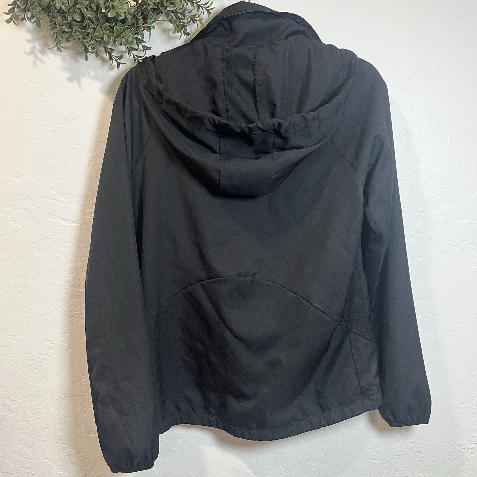 Nike Dri-FIT Hooded Jacket Men’s S Black Full Zip Running 897173-010