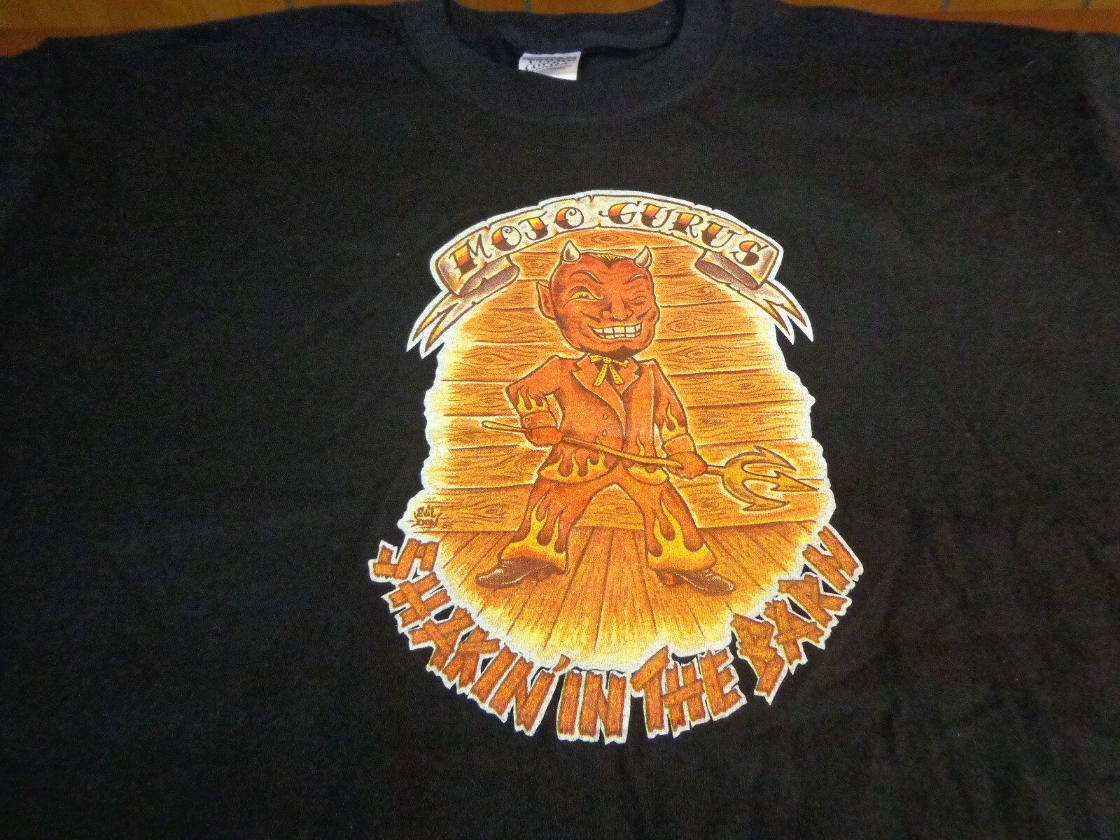 MOJO GURUS Shakin’ In The Barn Black T Shirt XL J8