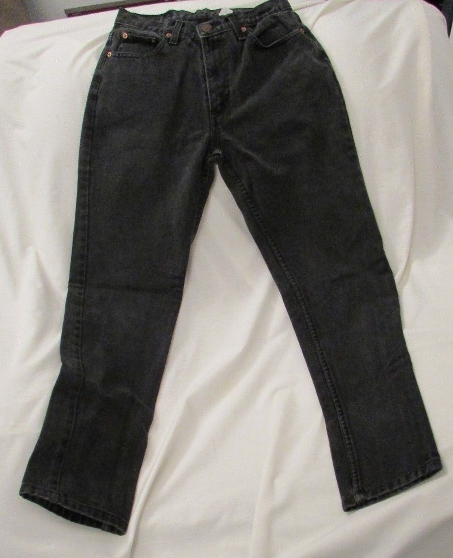 Ladies “Jordache” Size 9/10 (W27 X L30) Faded Black, Tapered Leg Jeans