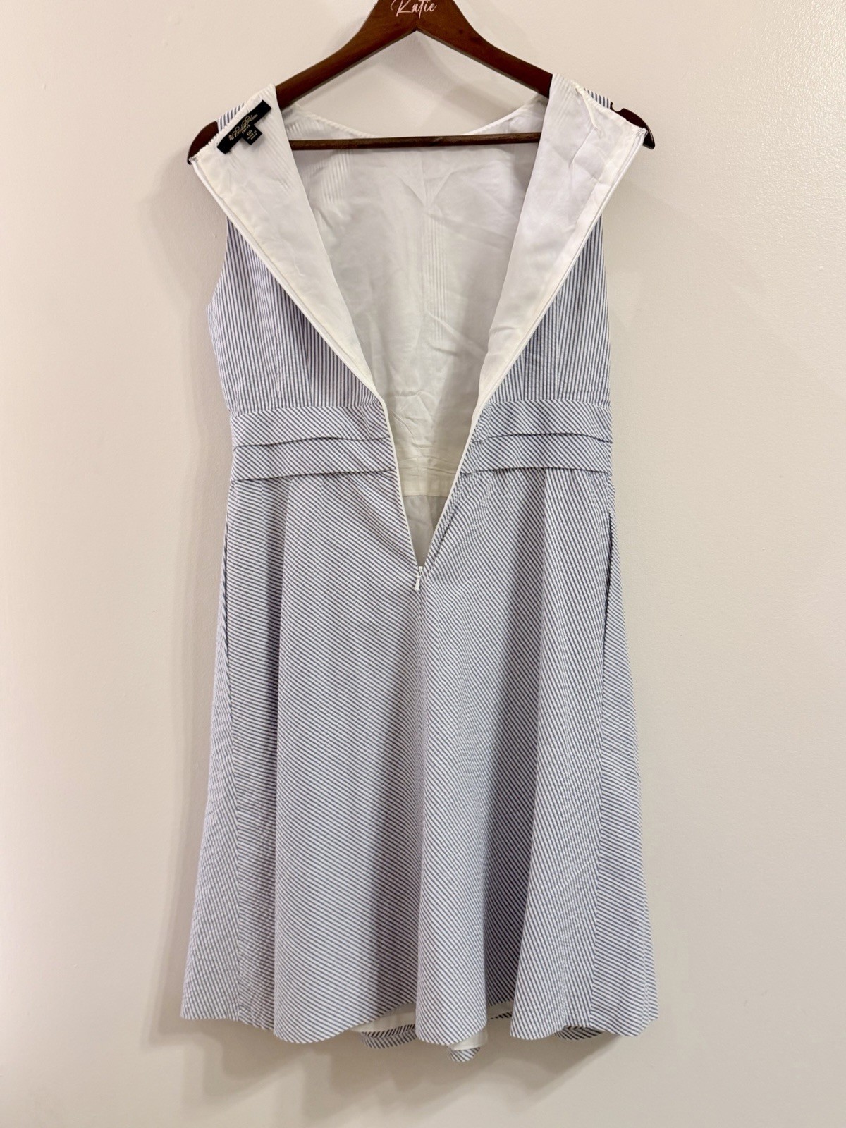 Brooks Brothers Blue/White Striped Seersucker Sleeveless A-Line Knee Dress 6P