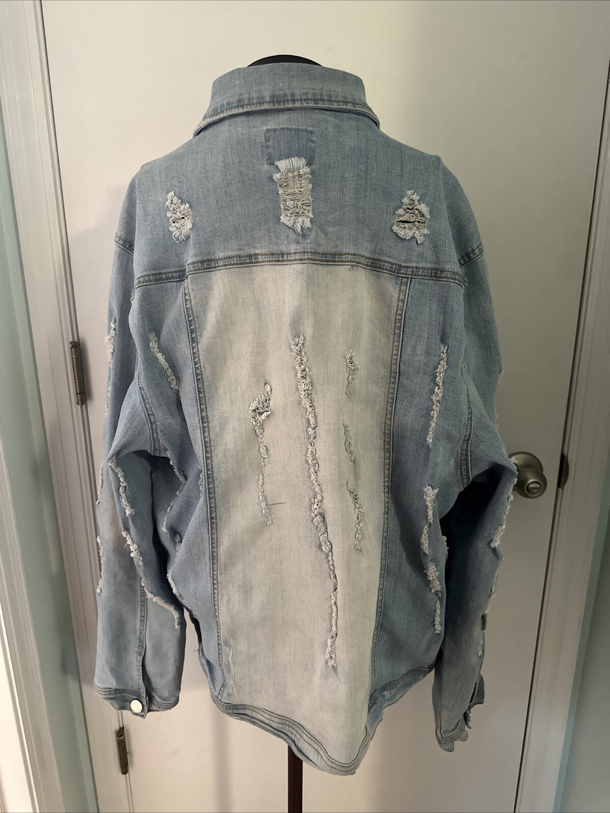 argonauts nation 2XL lightweight blue distressed zippers jean jacket