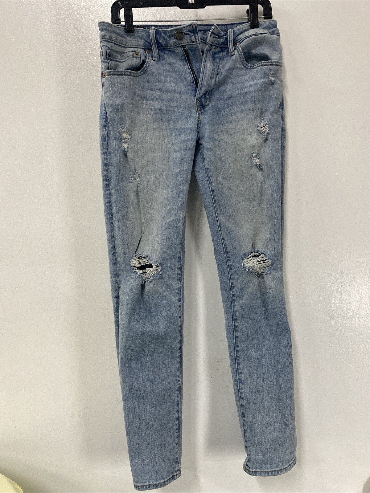 American Eagle Mens Jeans Fit Air Flex + Size 29X 32 Distressed
