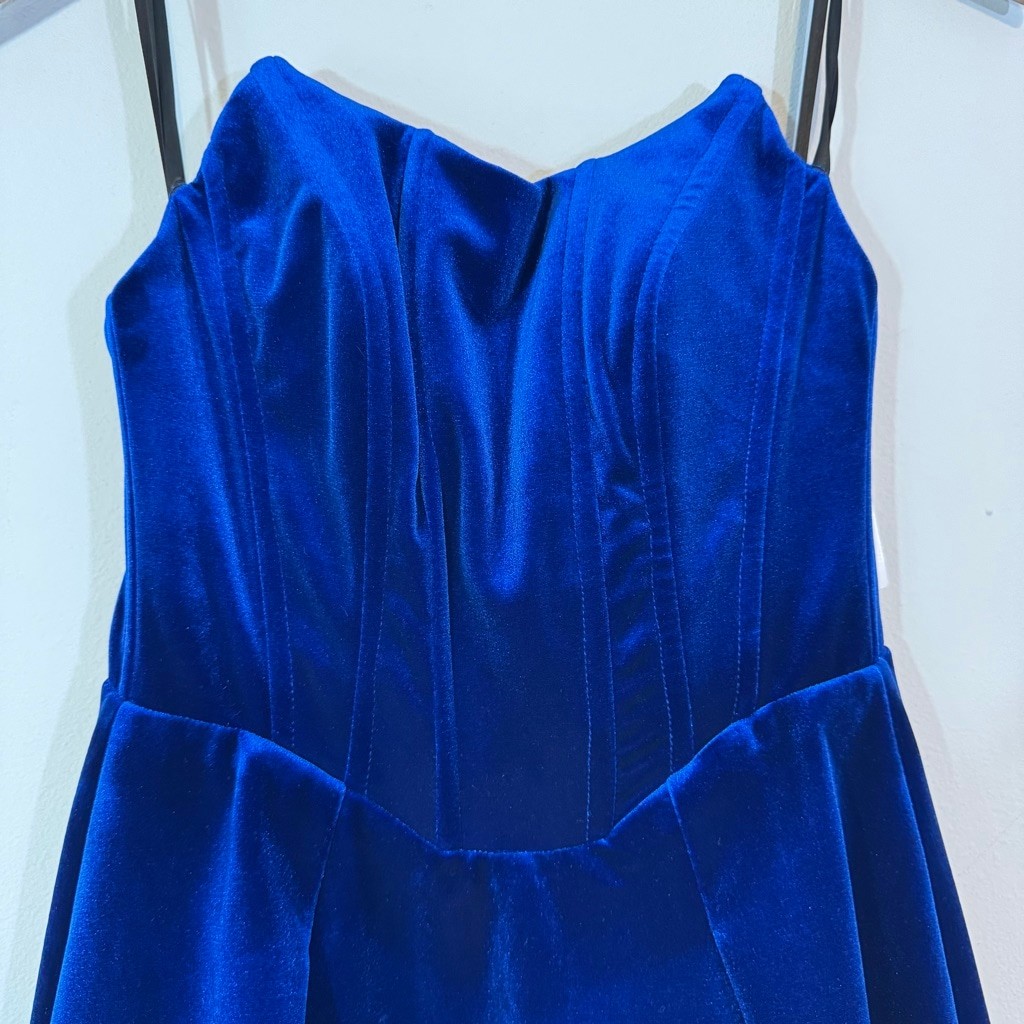 BETSY & ADAM NWT Blue Strapless Velvet Corset Sheath Mini Dress Size 6 MSRP $218