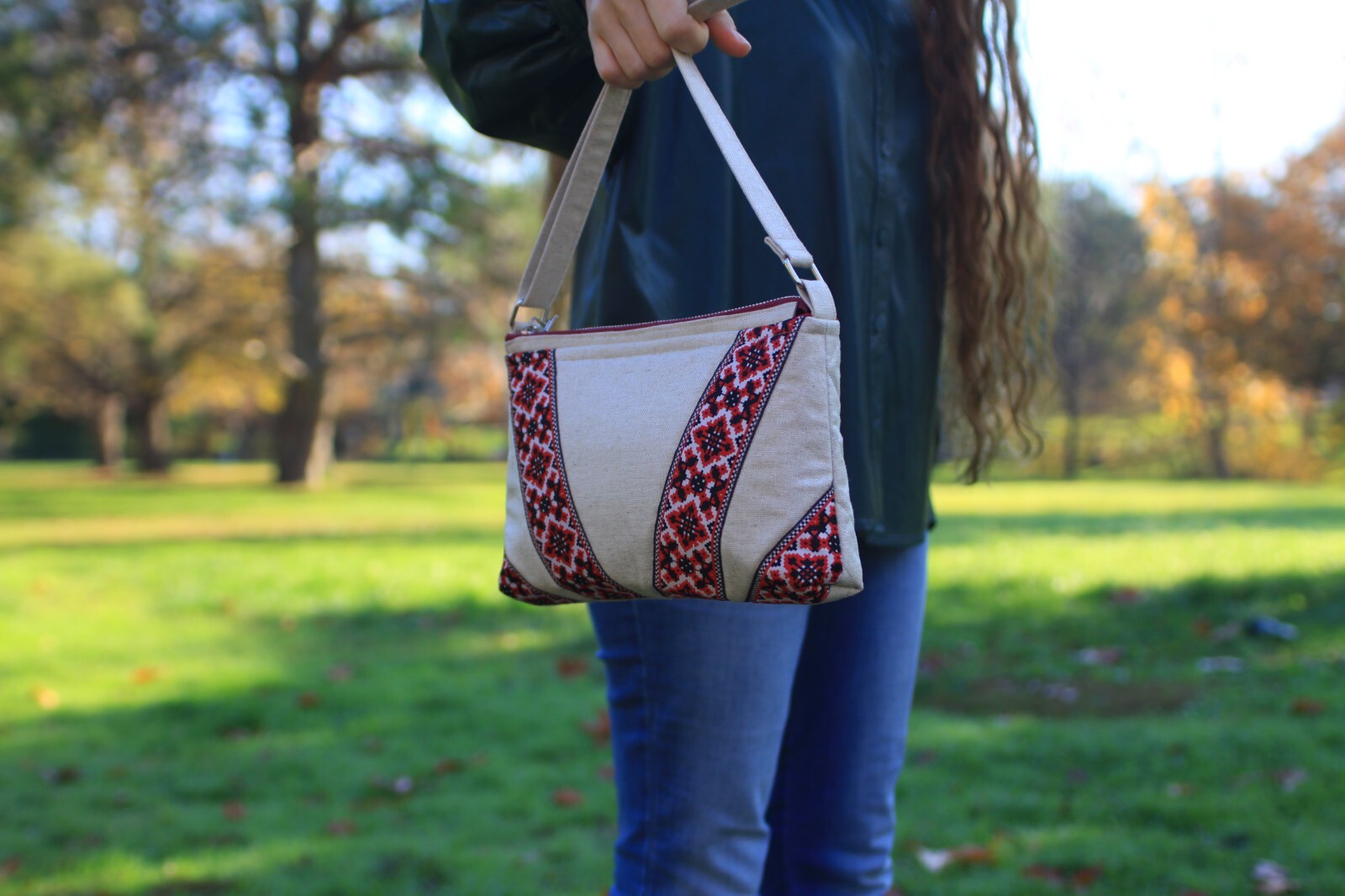 Handmade Beige Shiny Cotton Bag Adjustable Strap Red Accent Two Pockets.