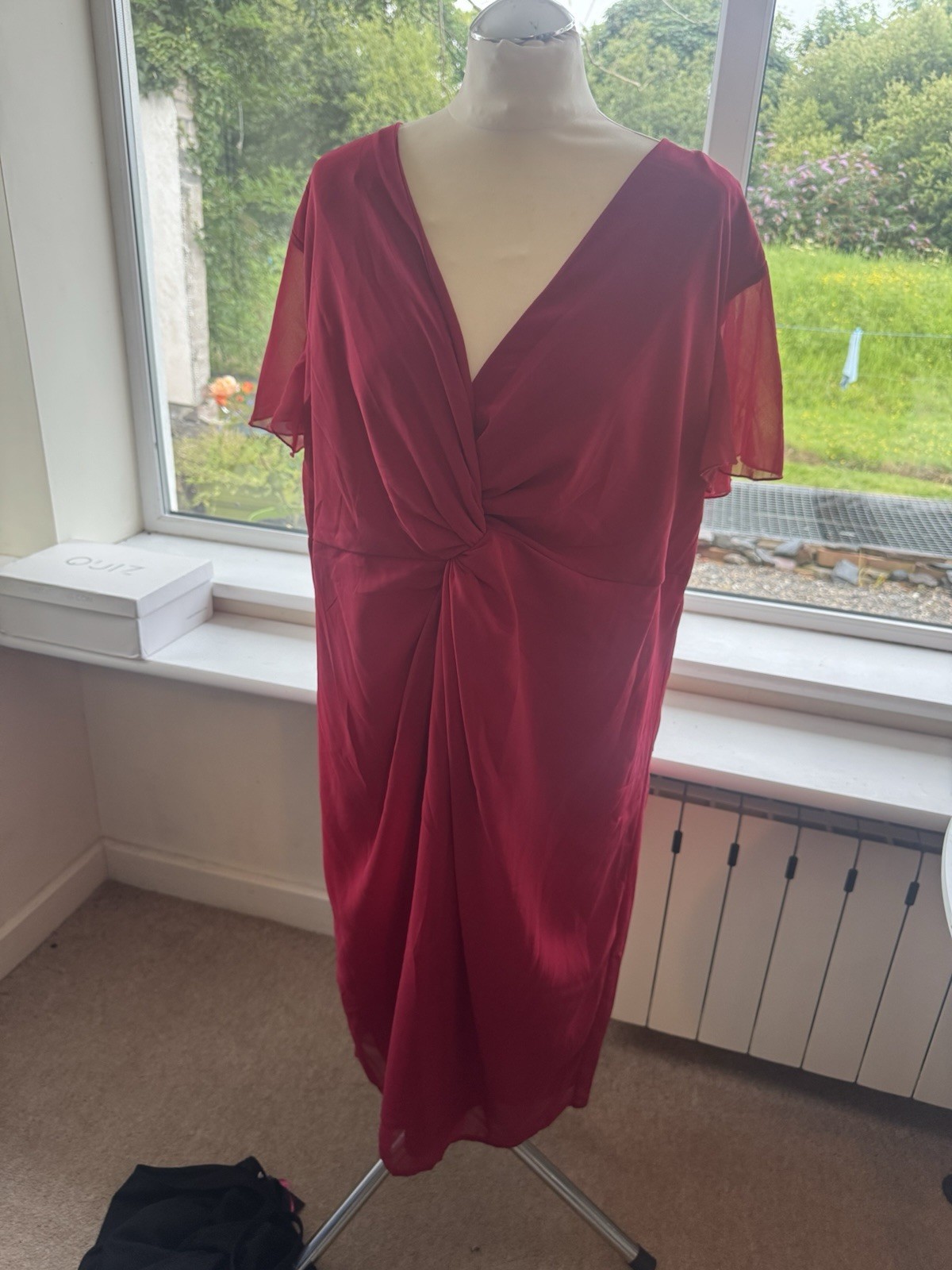 Flattering Quiz Women’s Red Cherry Knot Front Dress Size 24 BNWT