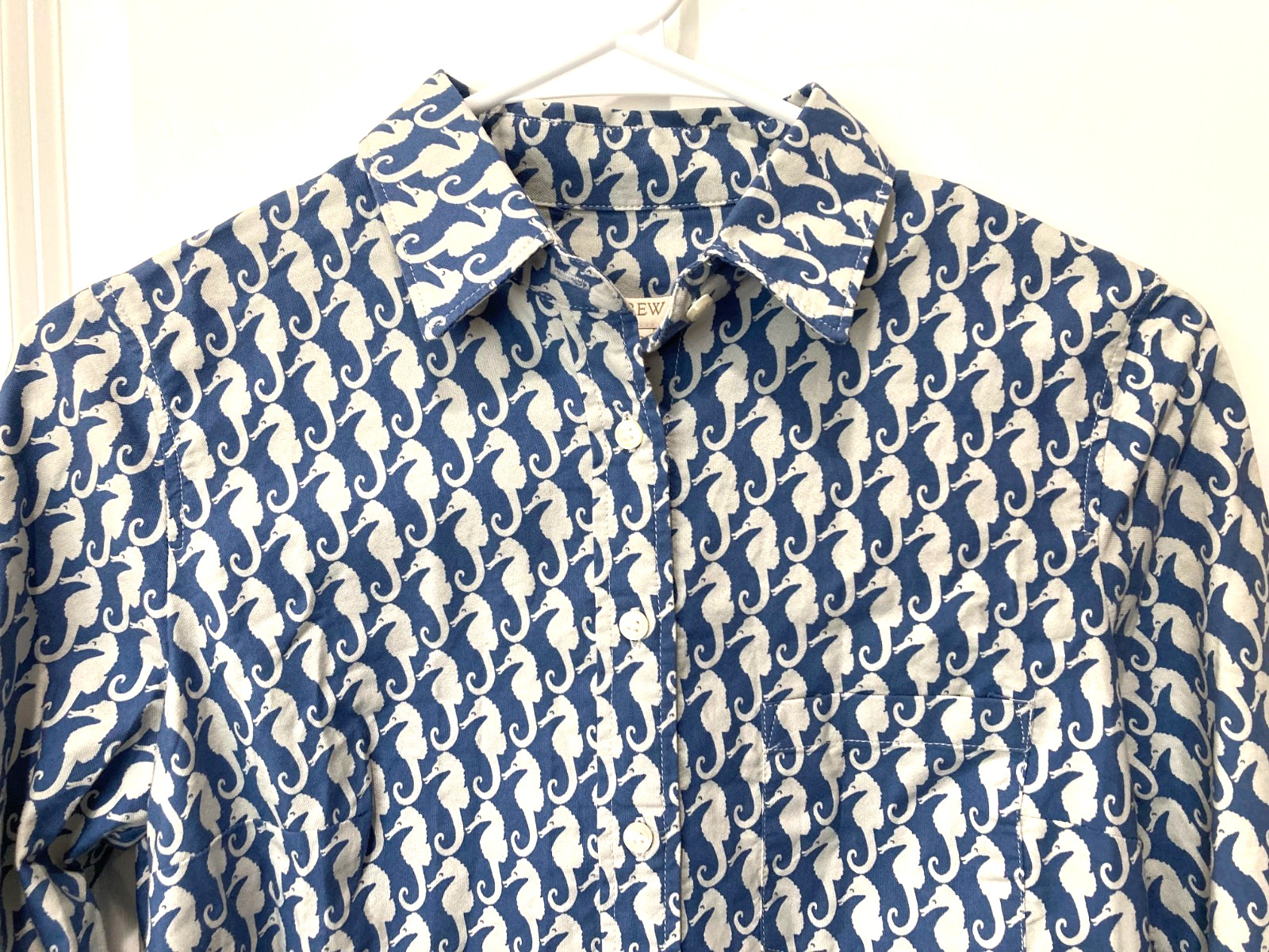 J CREW Seahorse Nautical 100% Cotton Button Up Shirt Long Sleeve Womens Size XXS