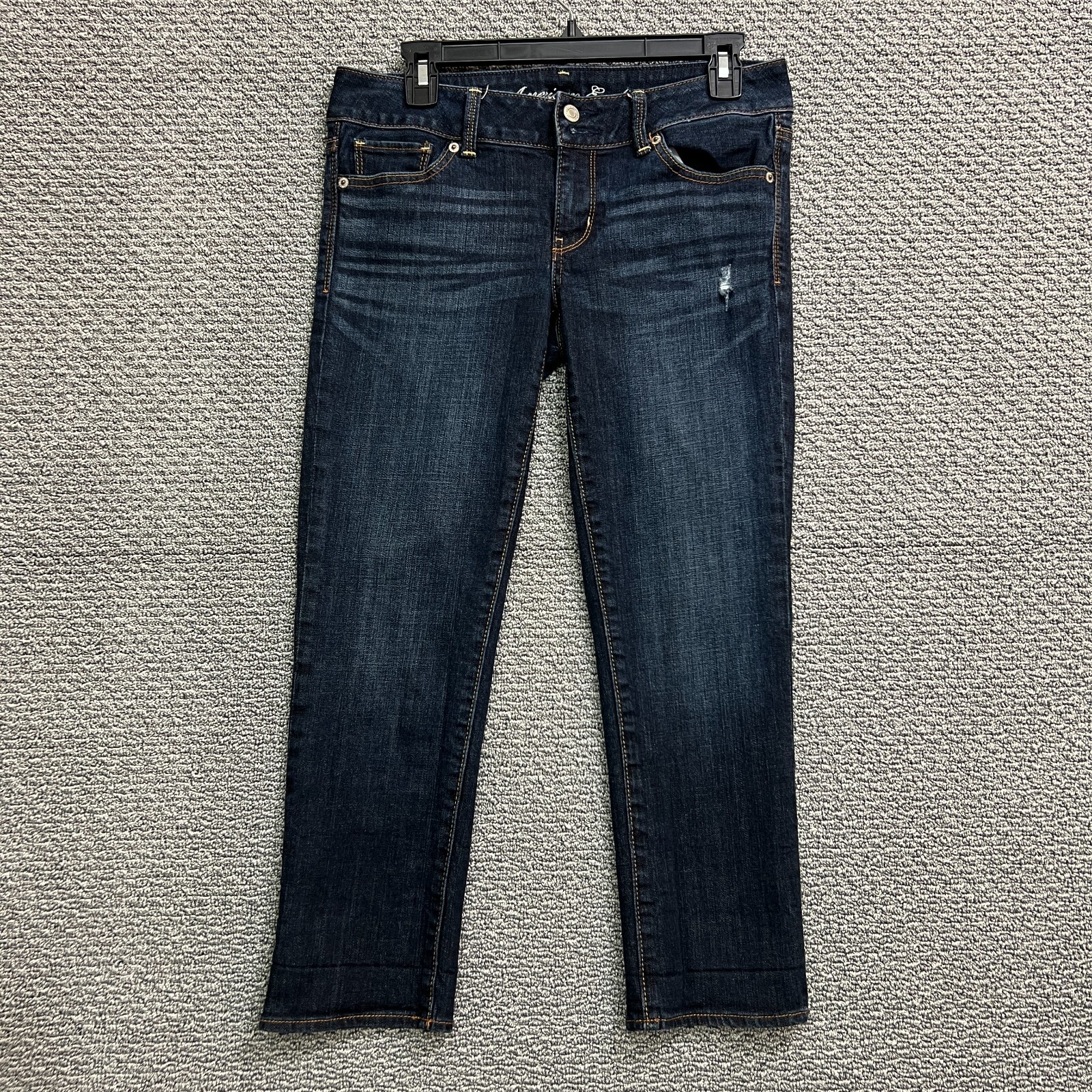 American Eagle Jeans Artist Women’s Sz 8 Blue Distressed Low Rise 24.5in Inseam