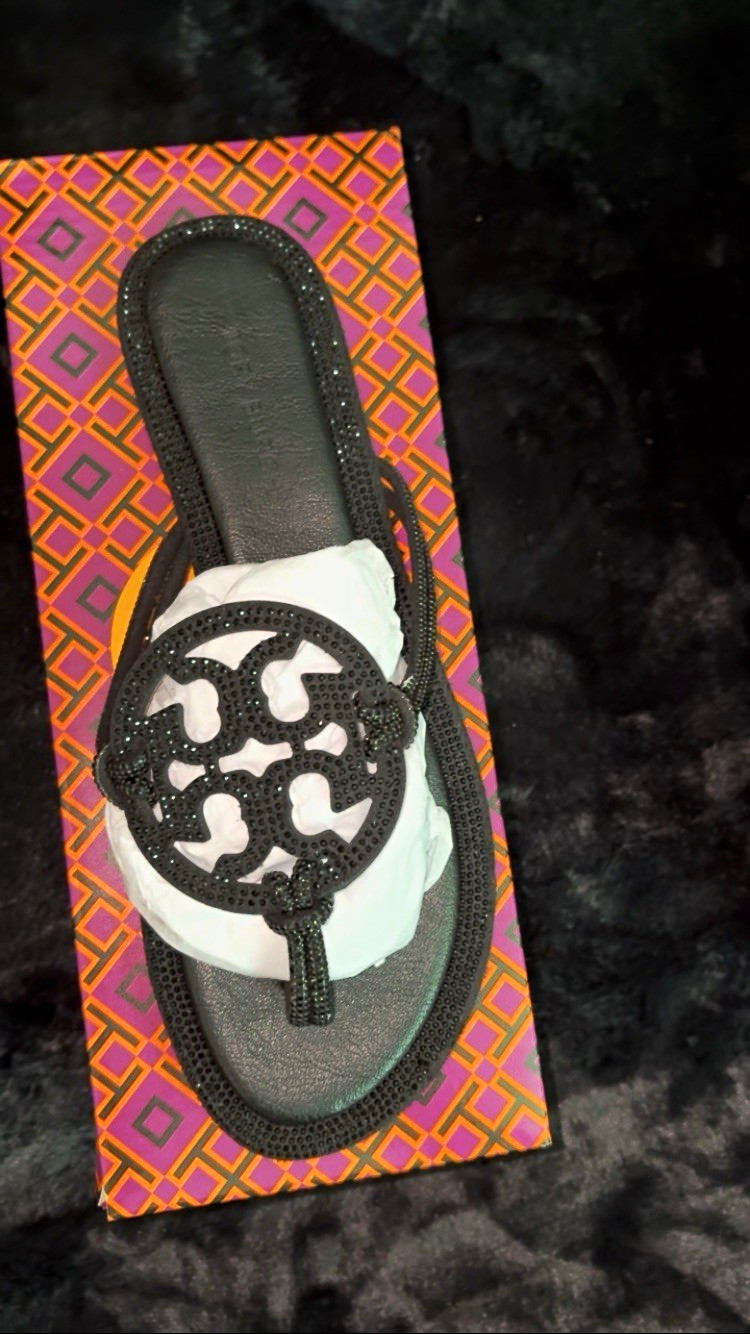 Tory Burch Women’s Black Leather Thong Slip-On Sandals Rhinestone Logo Sz 8