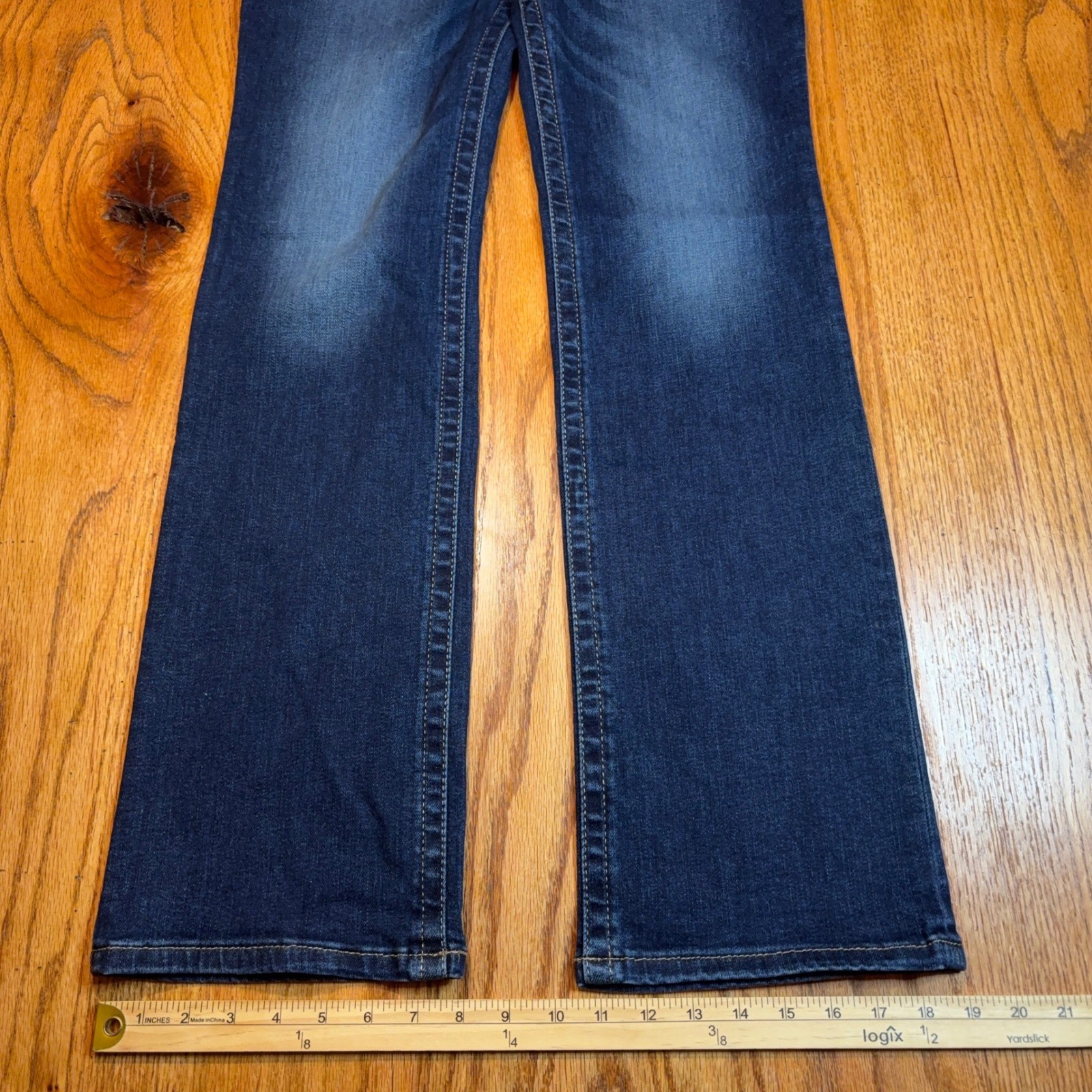 Wrangler Willow Ultimate Riding Jeans Womens 7 (30X31) Boot Cut Mid Rise Denim