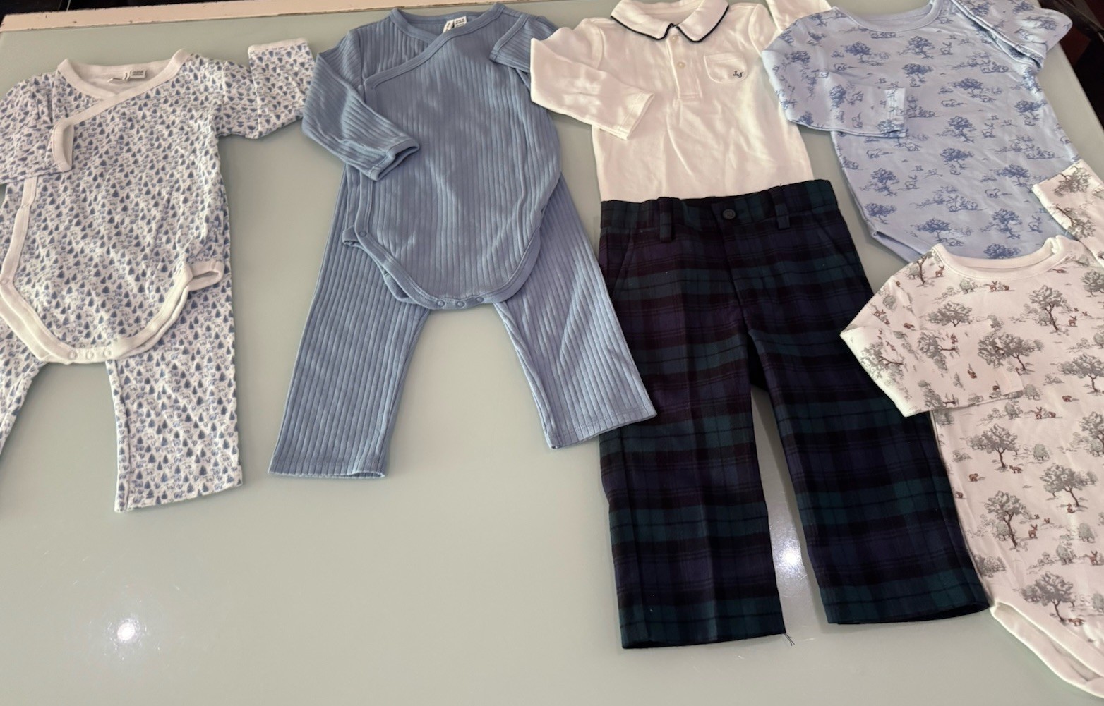 JANIE AND JACK Snow Cub Tan Cable Knit 14 PCS Set & Romper Size 12-18 Month