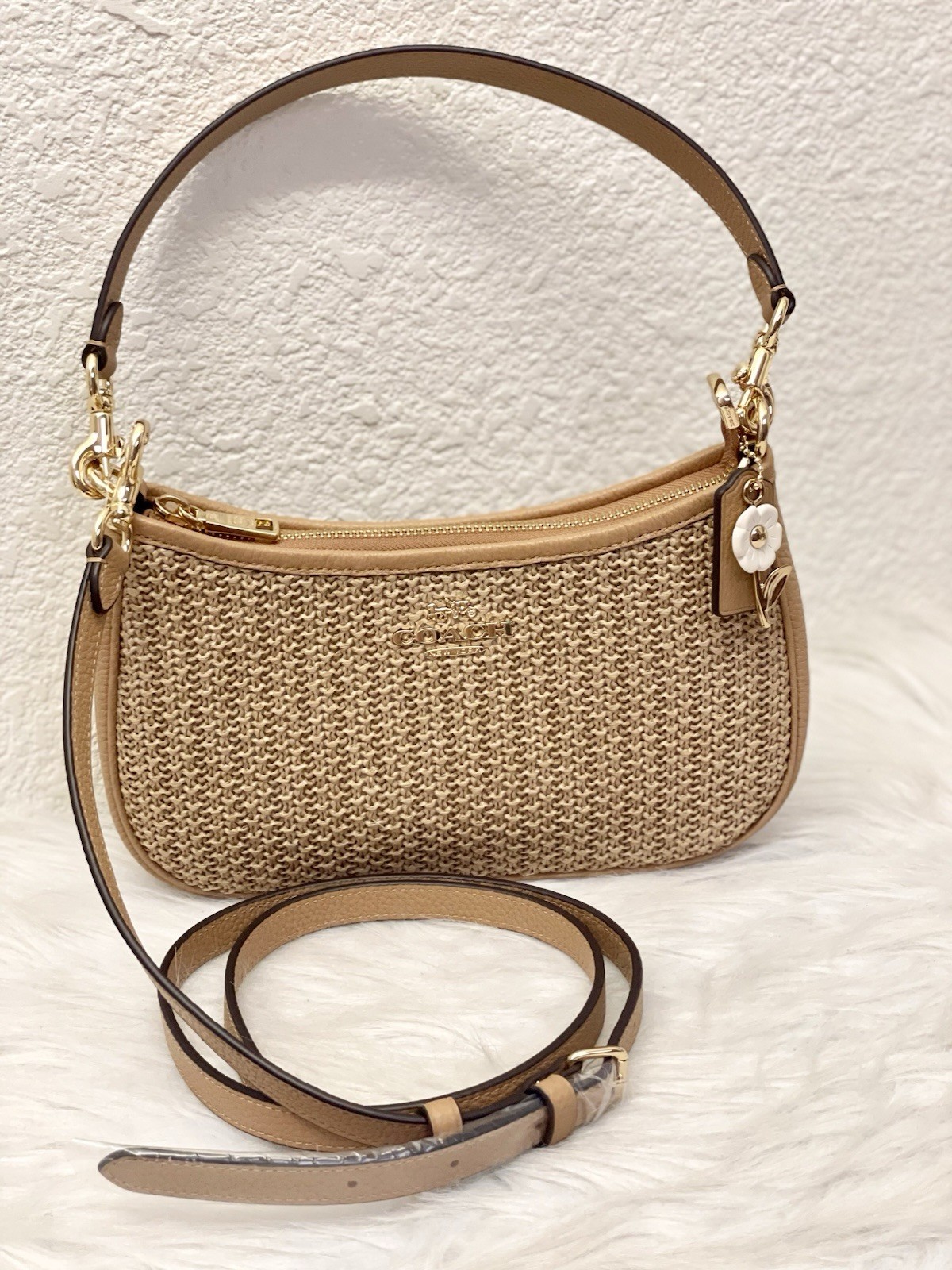 Coach CEC43 Teri Shoulder Bag With Charm straw/Im/Toast Leather NWT