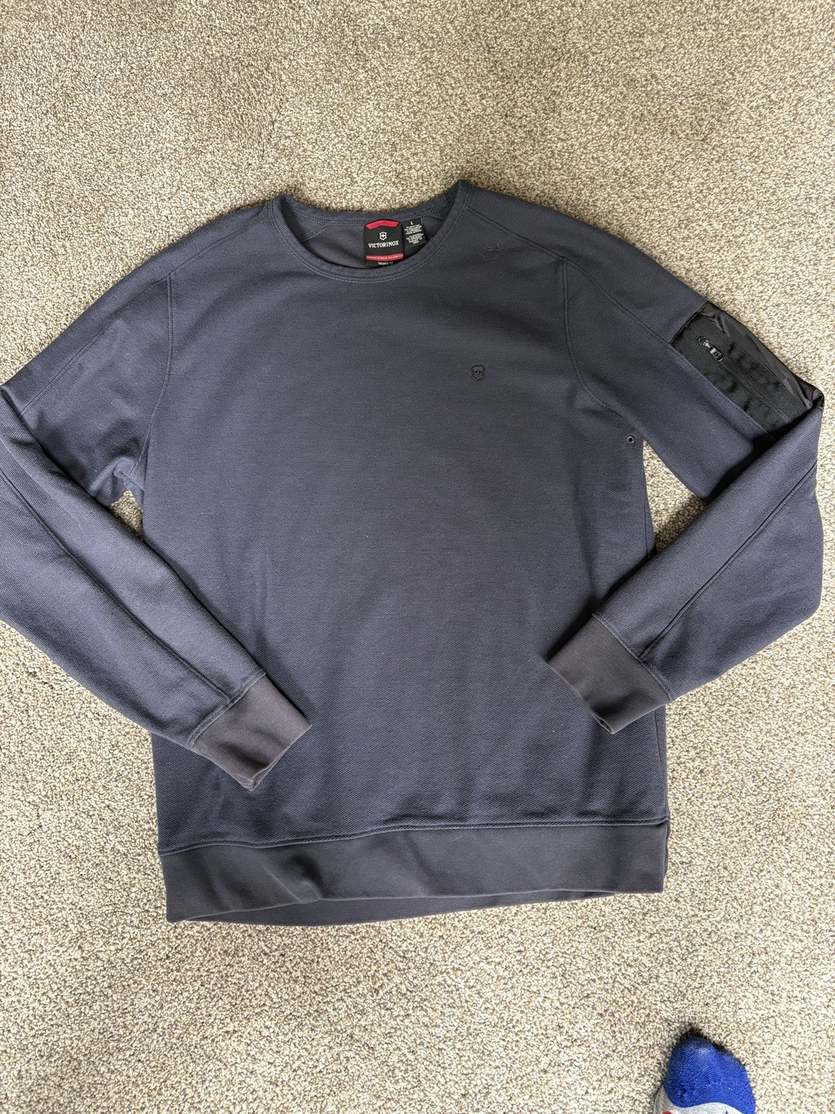 Victorinox Crewneck Navy Men L Pullover *WAS ACCIDENTALLY DELETED. Had To Relist