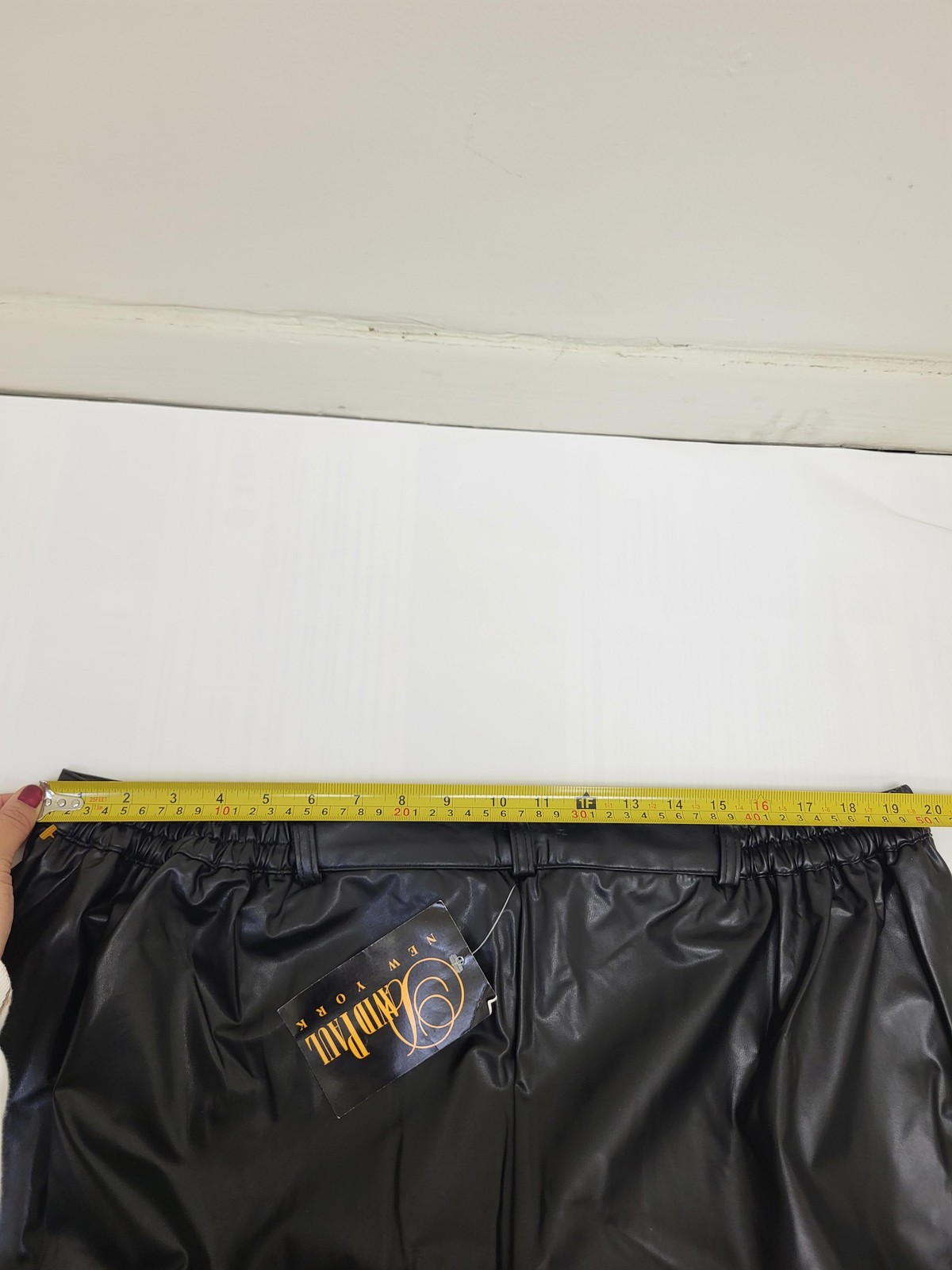 David Paul New York Pants Womens 24 Black PVC Faux Leather USA Made Elastic