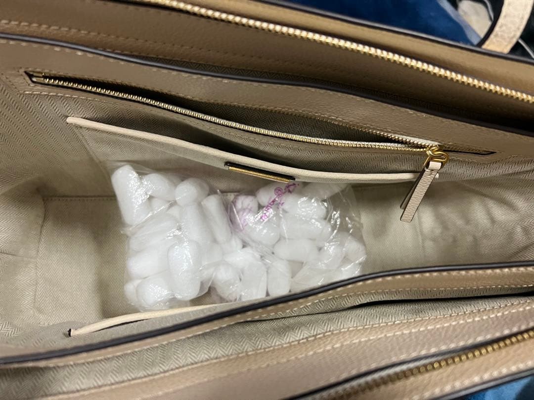 Tory Burch Robinson Pebbled Tote