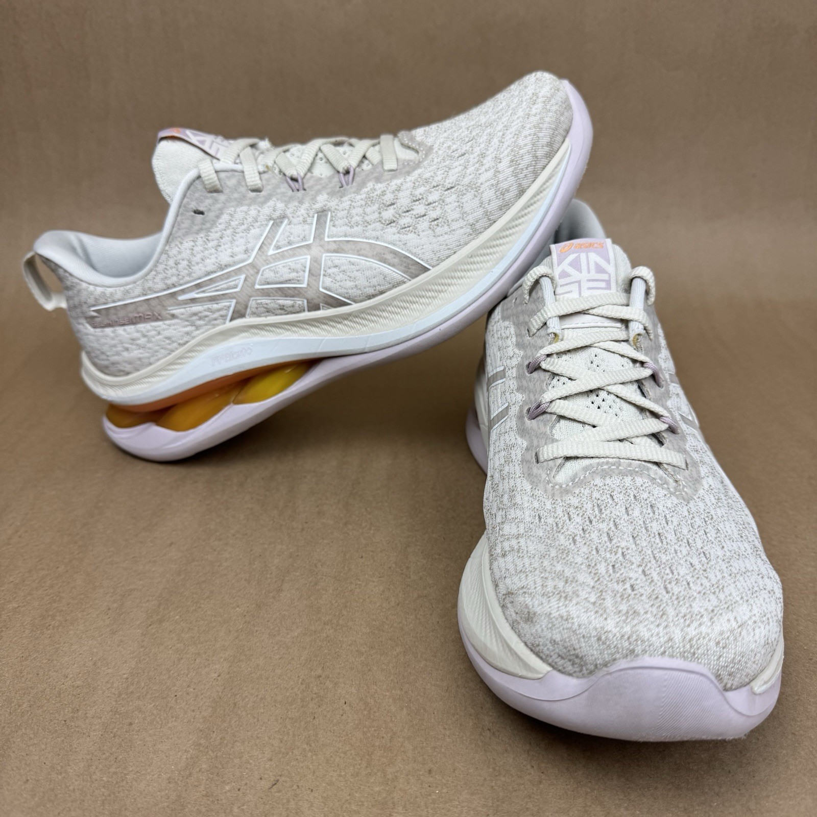 Womens Asics Gel Kinsei Max Sneakers Beige Tan Oatmeal White Running Shoes Sz 9